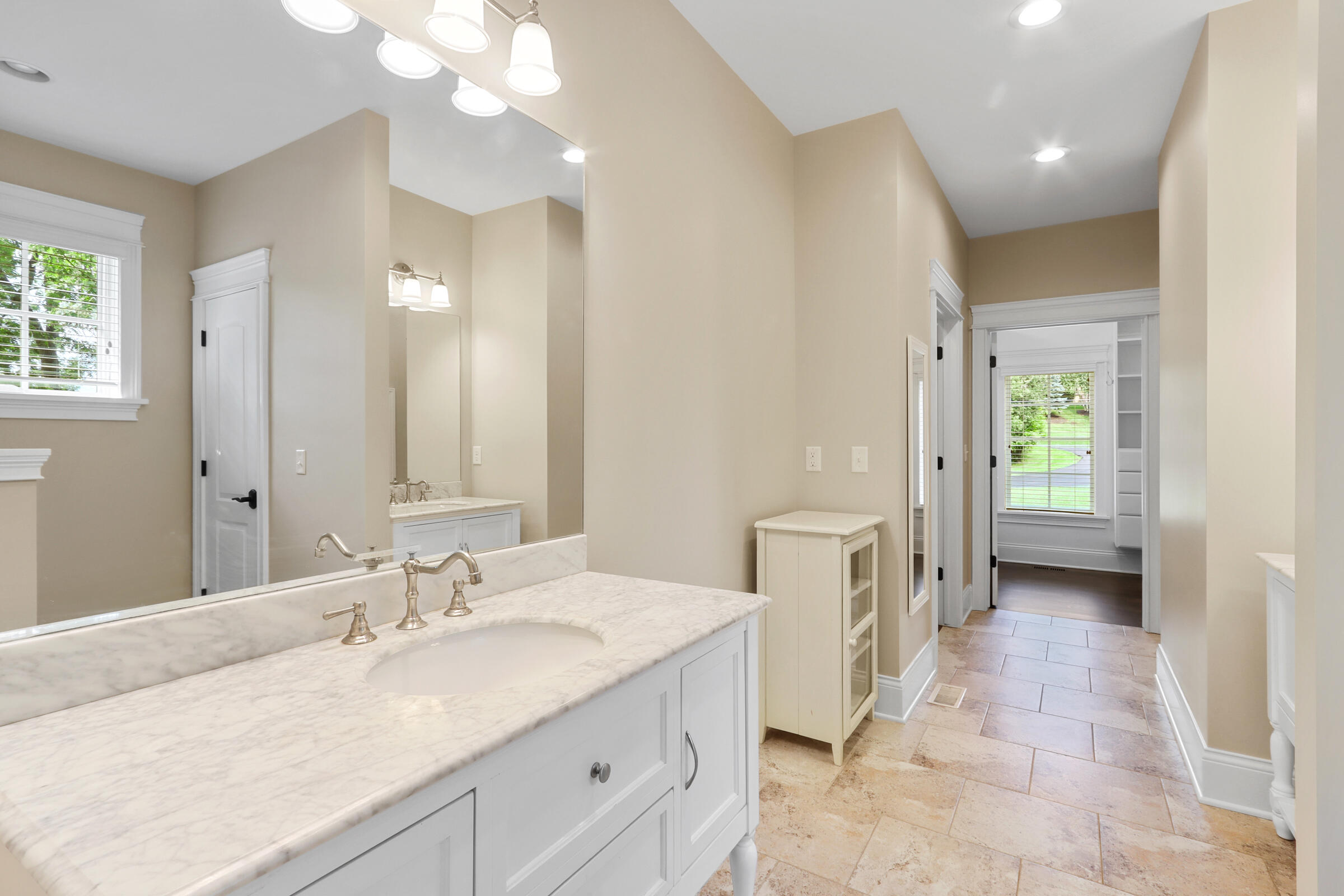1540 Geneva Club Dr Unit: 18-24
