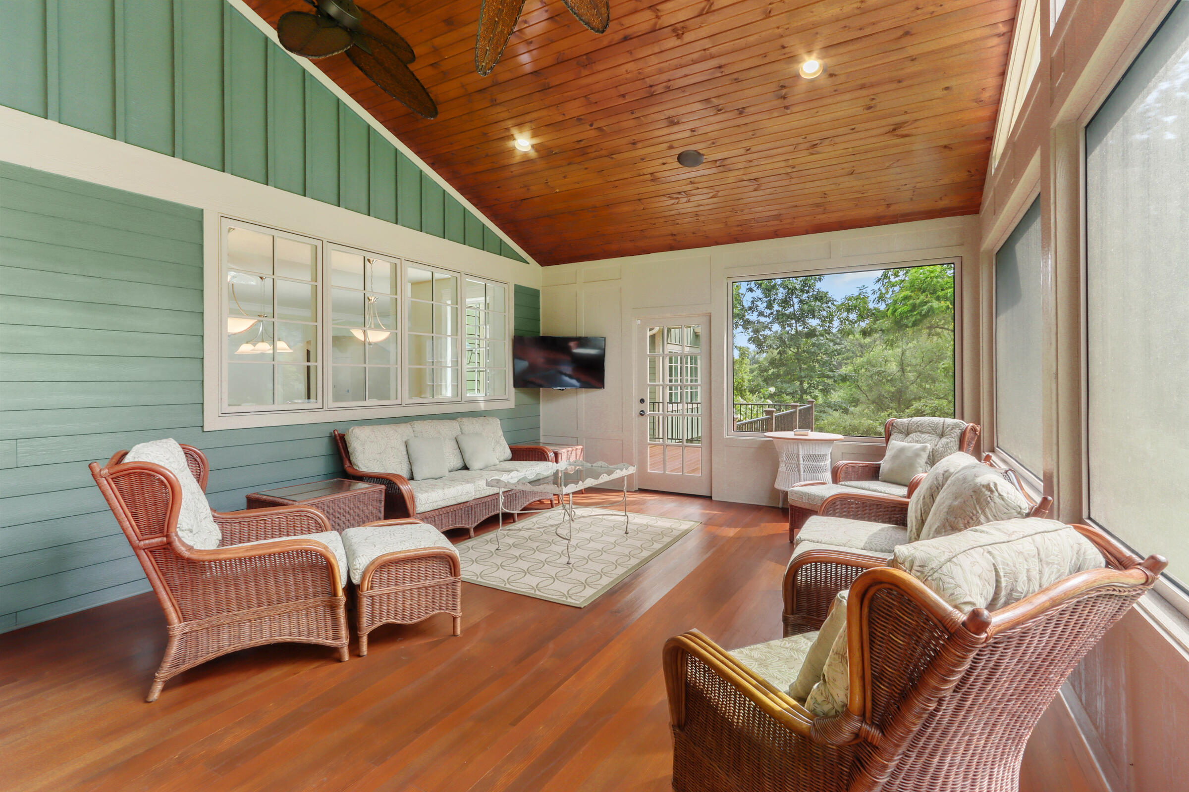 1540 Geneva Club Dr Unit: 18-24