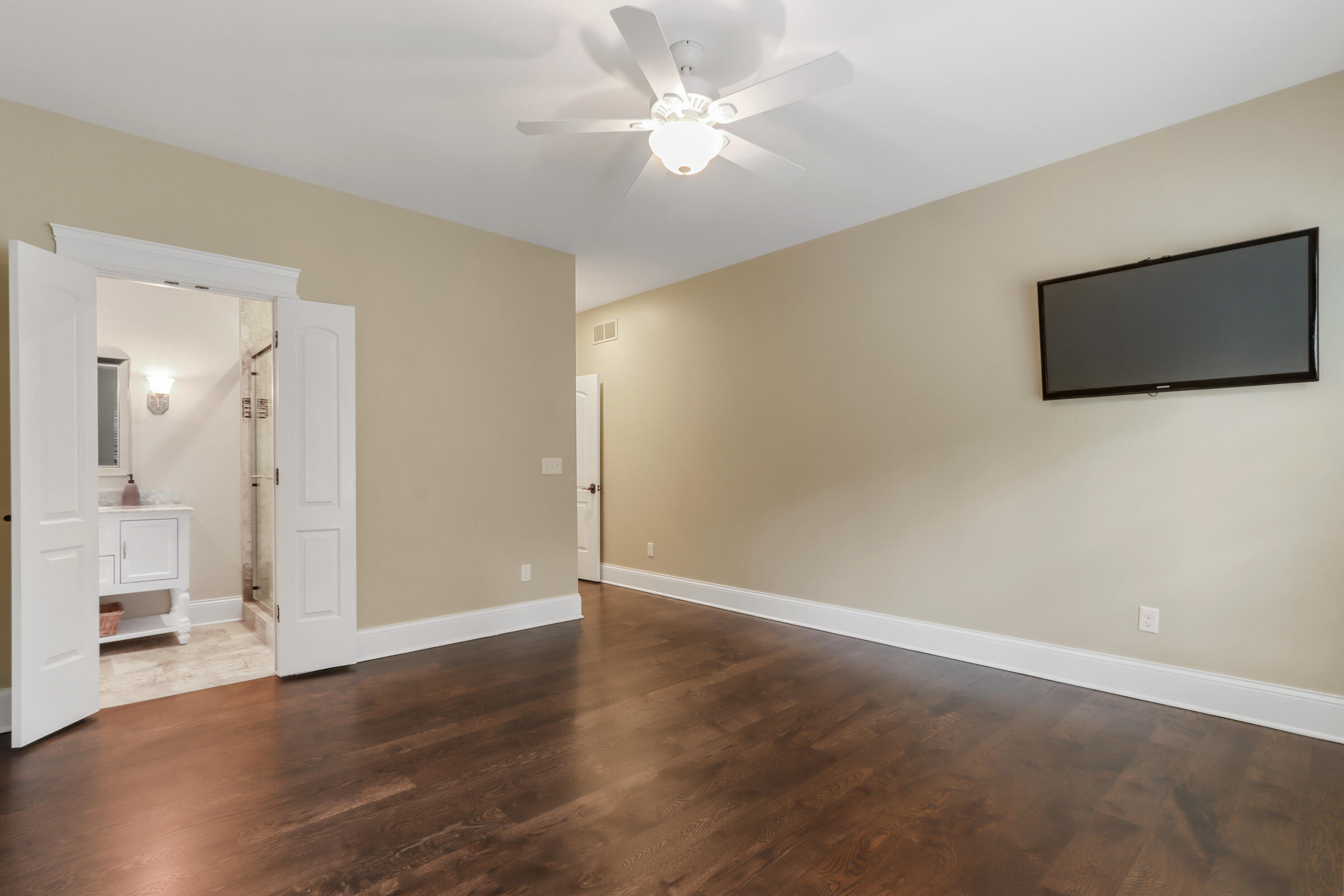 1540 Geneva Club Dr Unit: 18-24