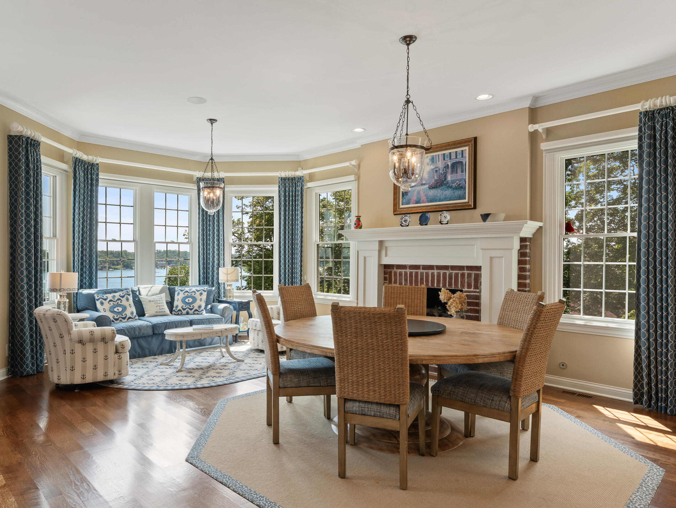N2224 Bonnie Brae Ln