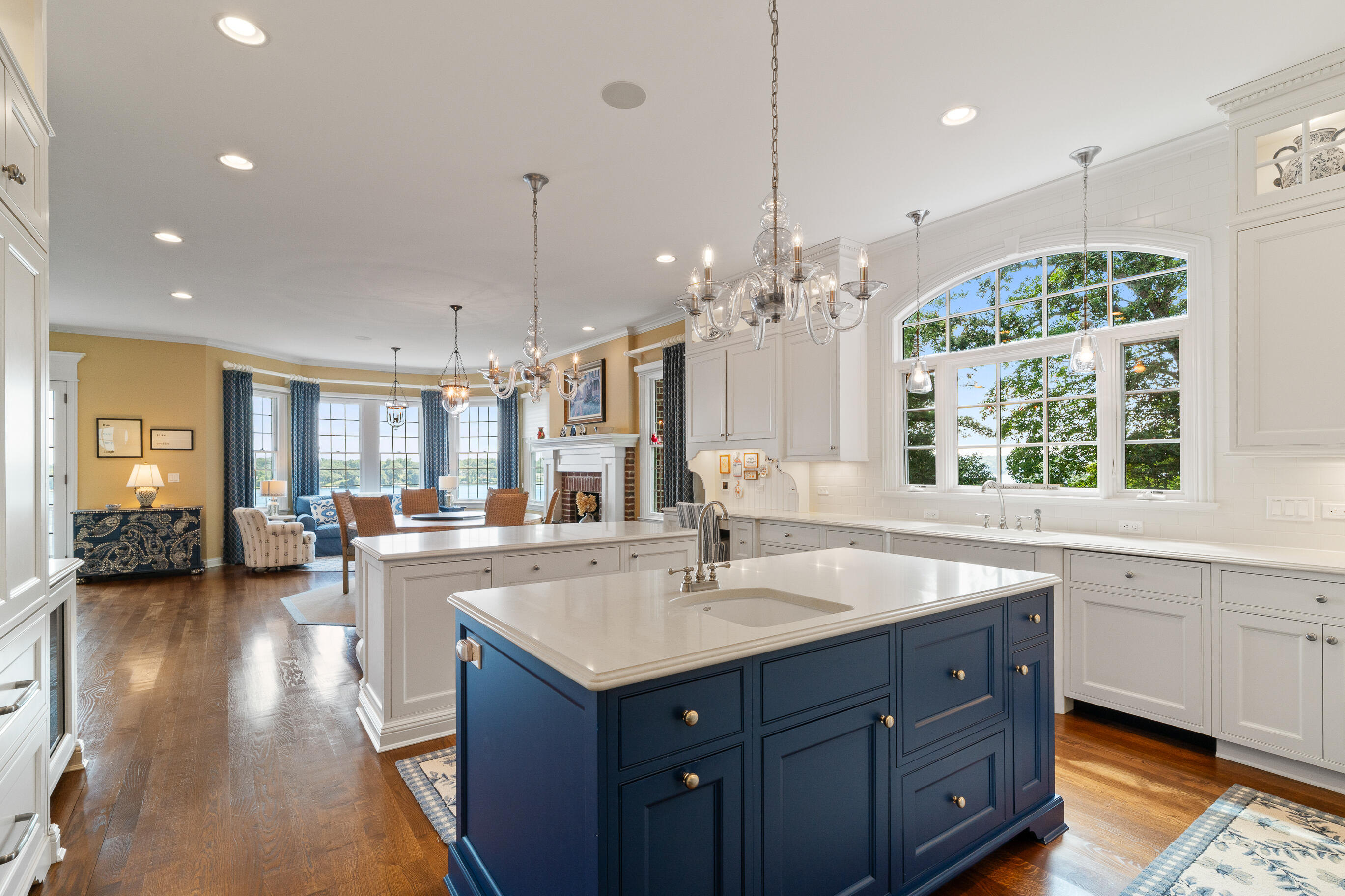 N2224 Bonnie Brae Ln
