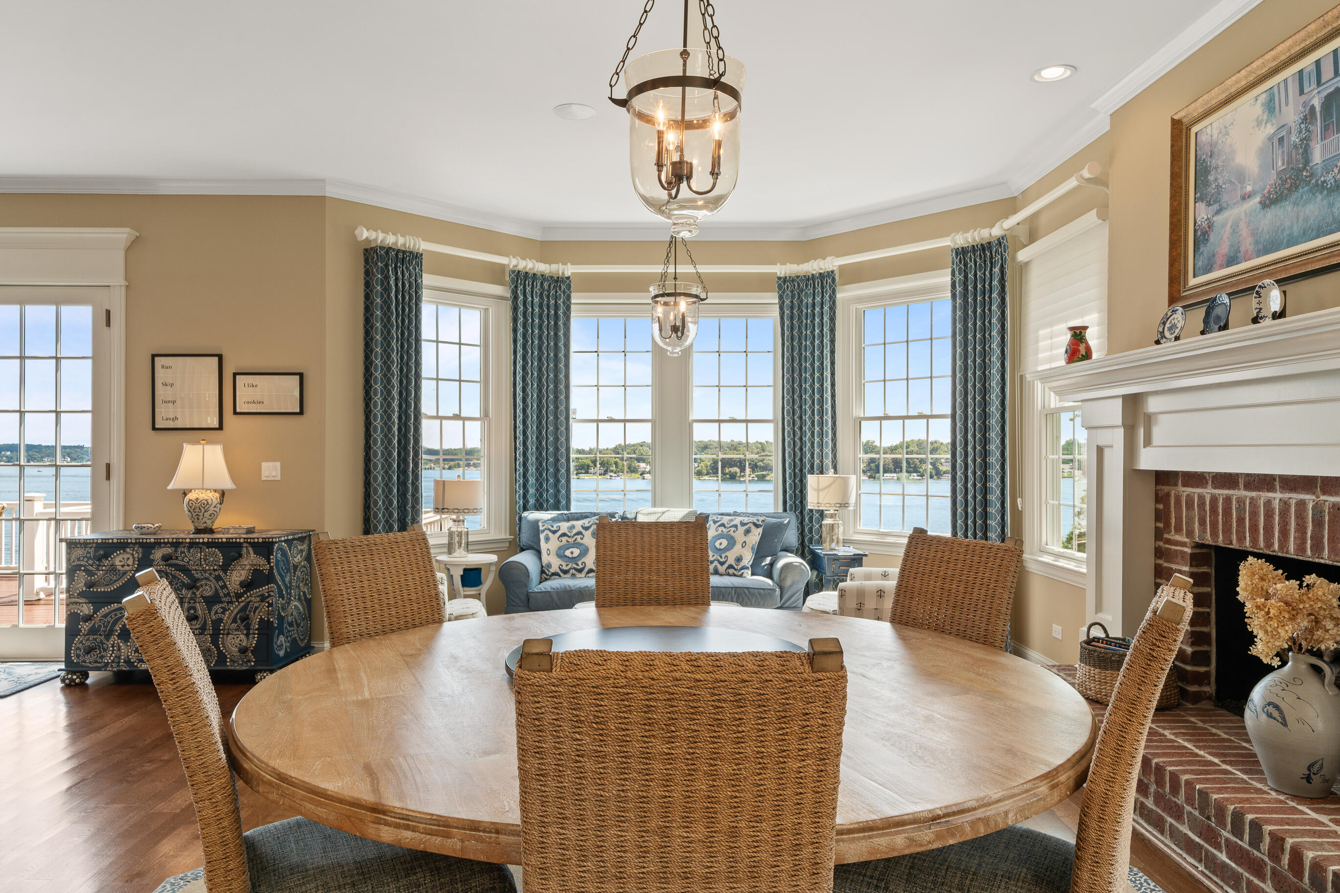 N2224 Bonnie Brae Ln