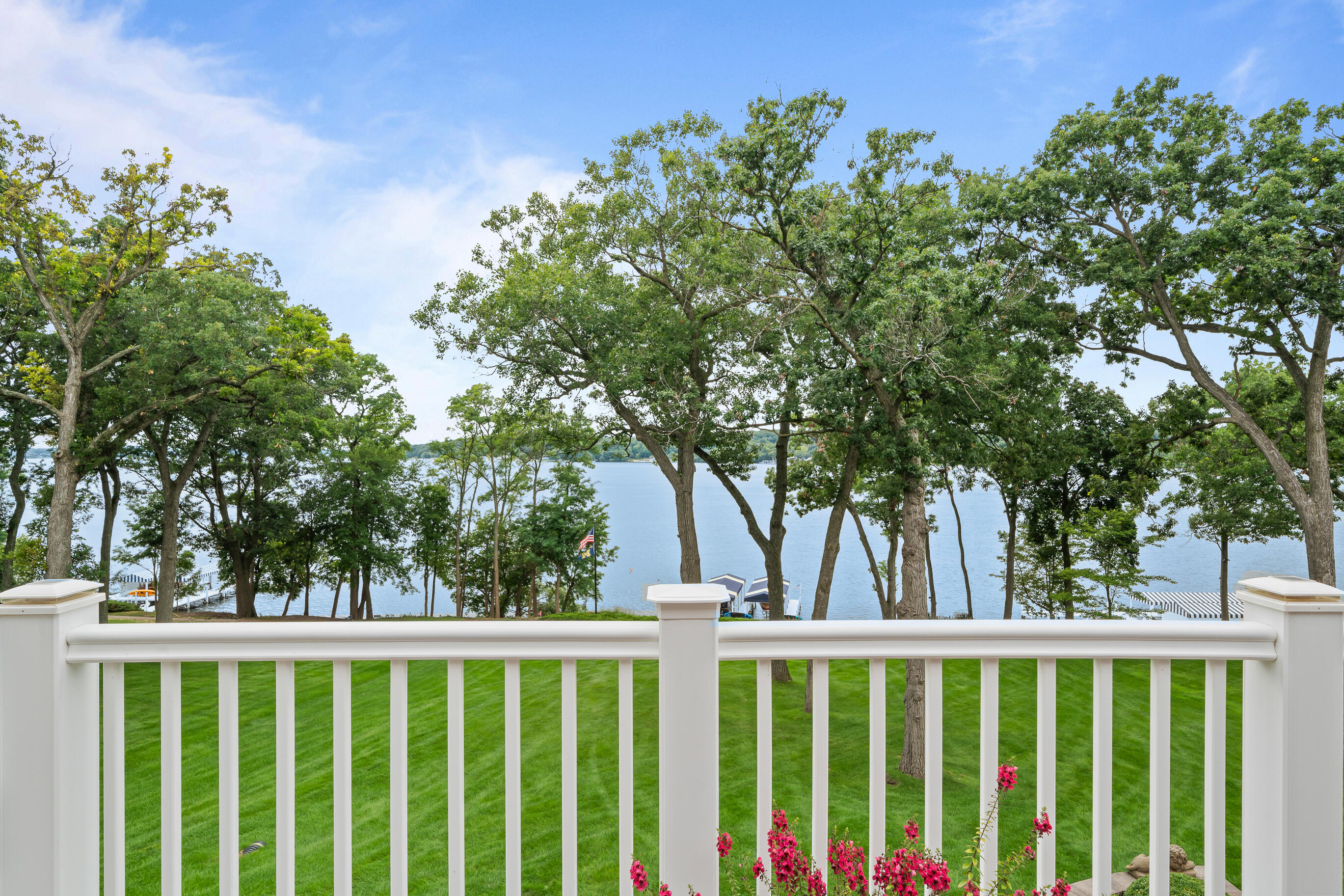 620 S Lake Shore Dr