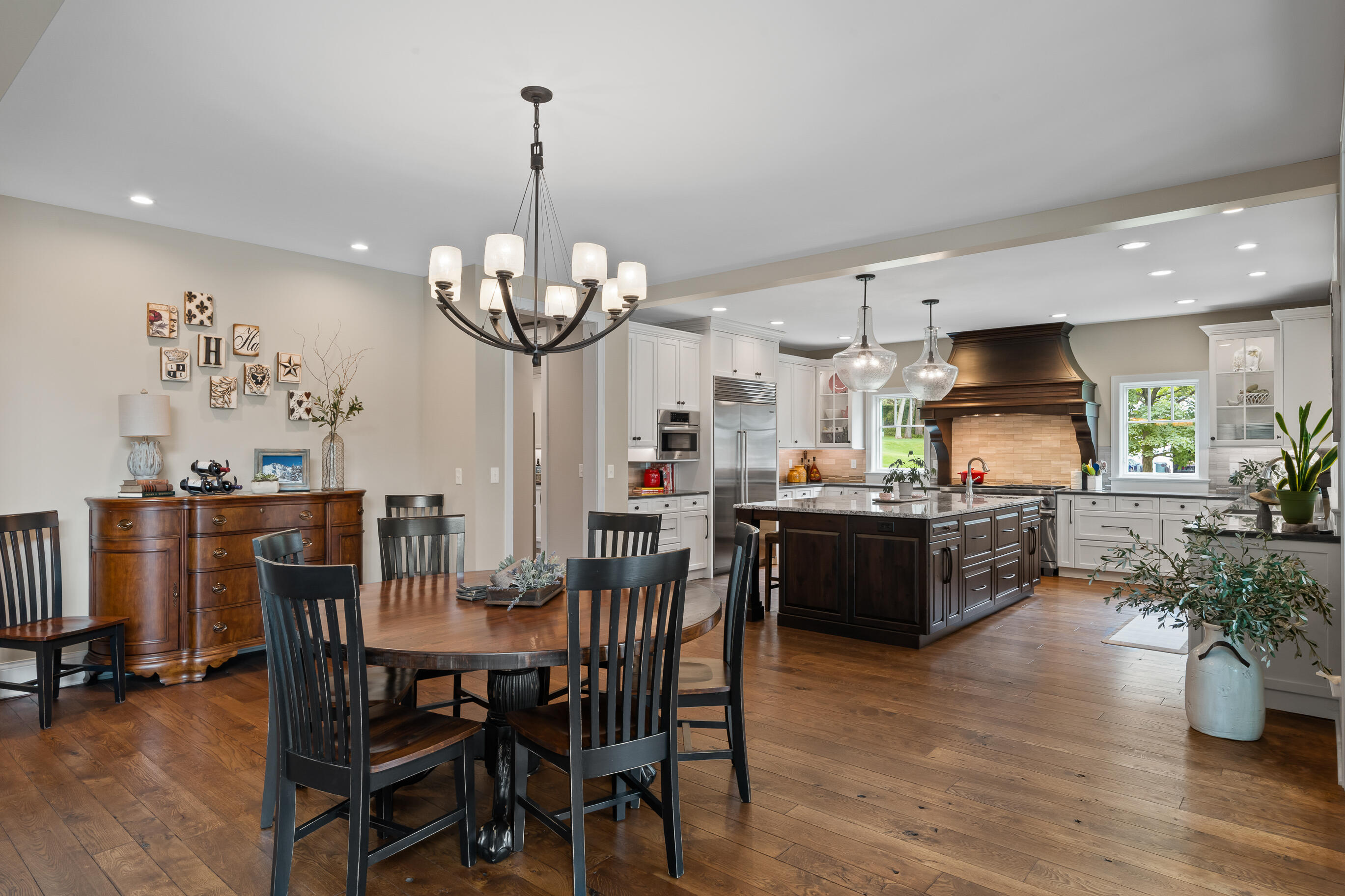 620 S Lake Shore Dr