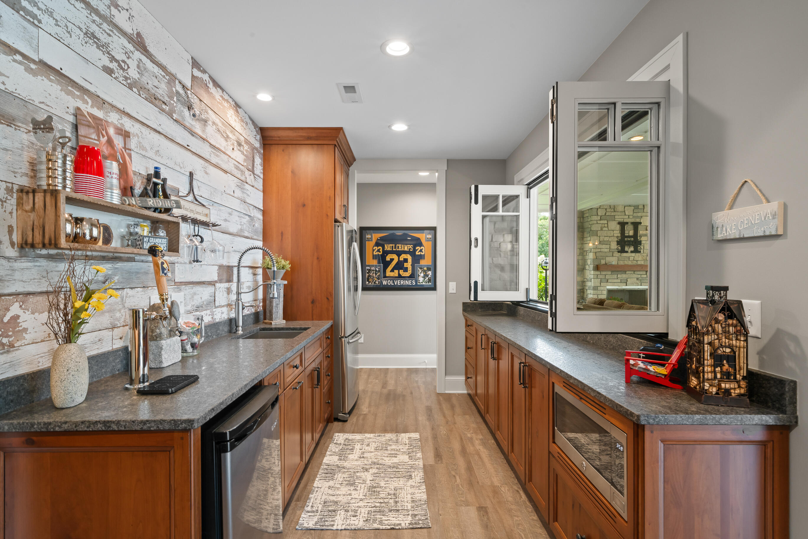620 S Lake Shore Dr