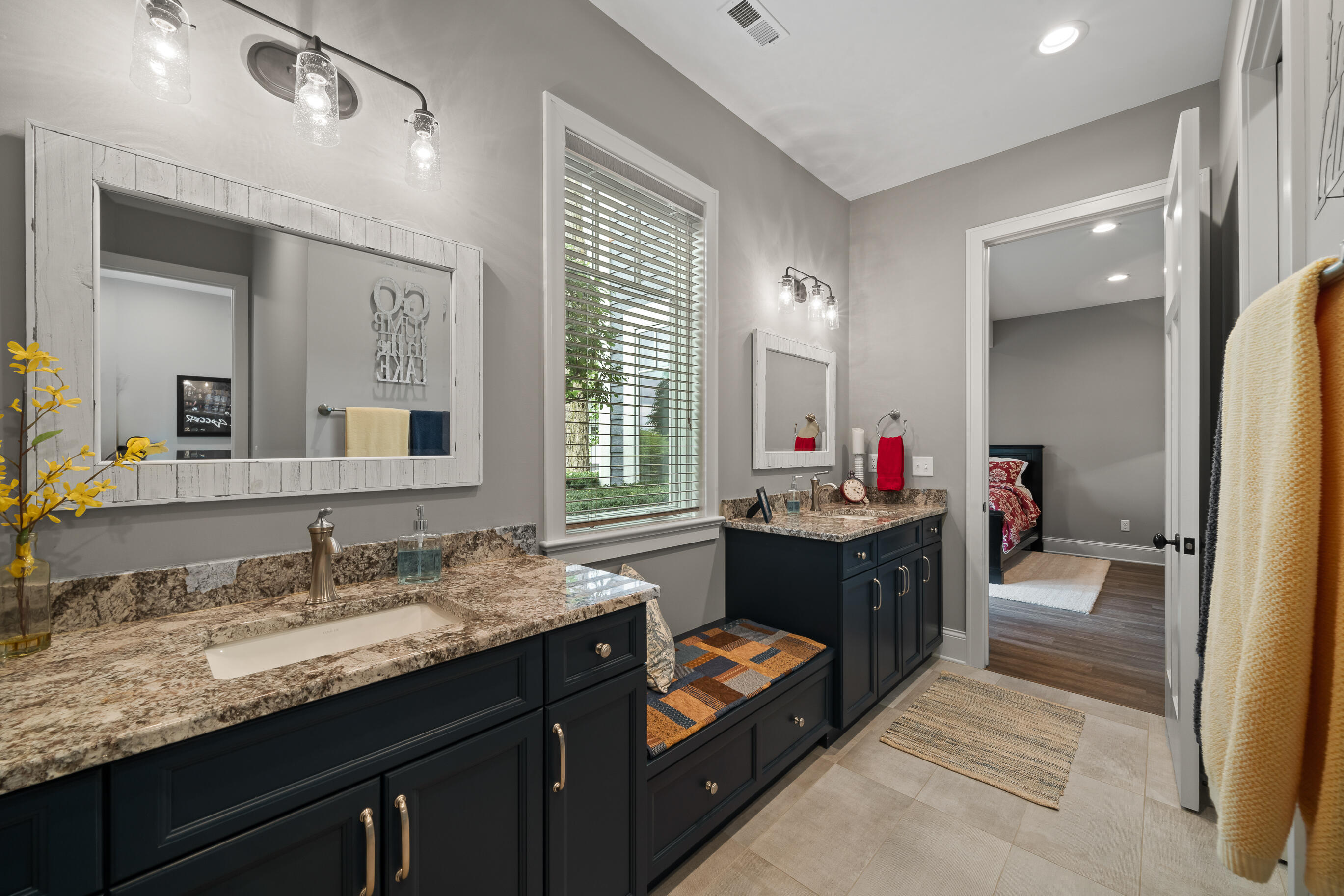 620 S Lake Shore Dr