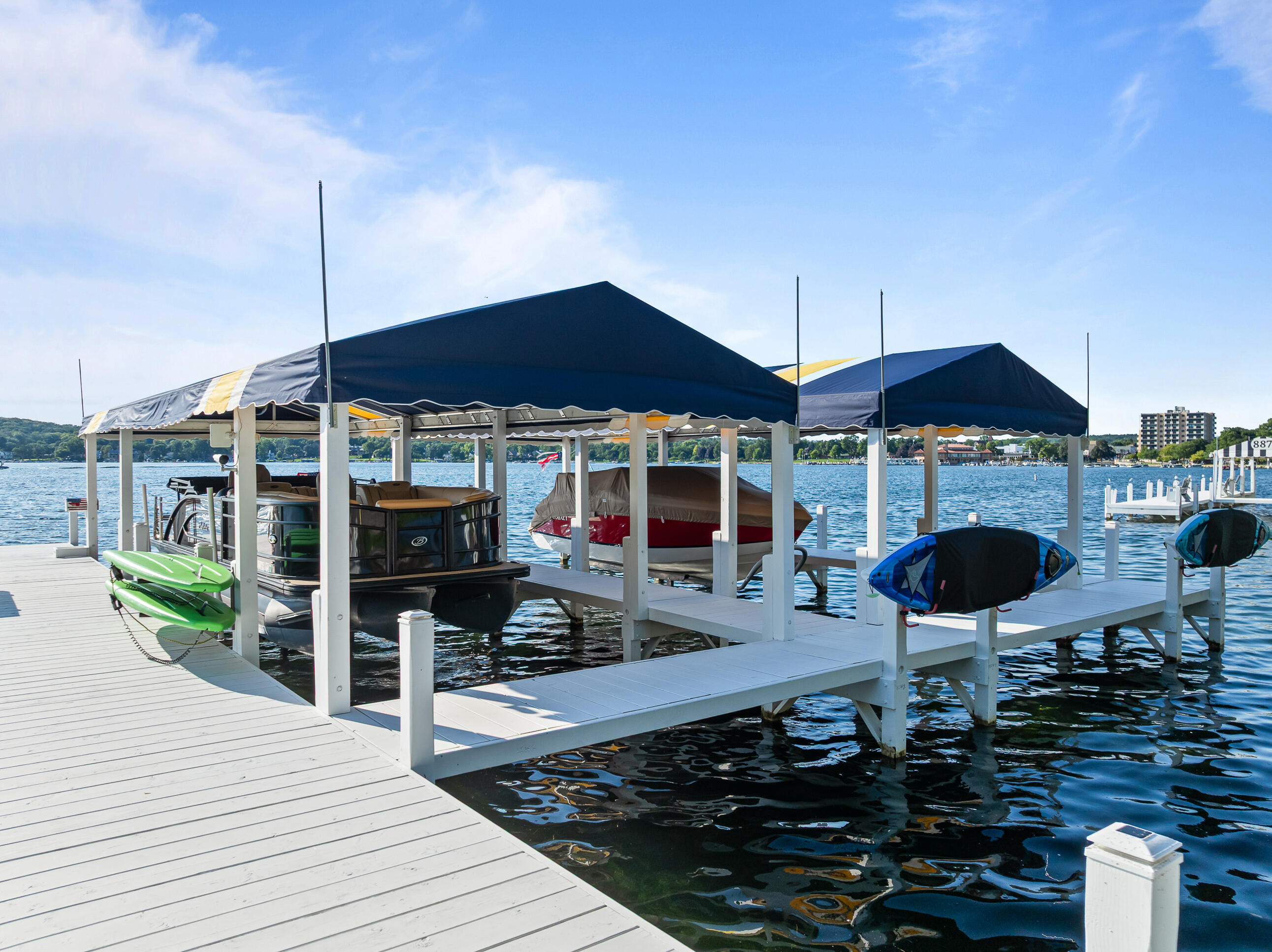 620 S Lake Shore Dr