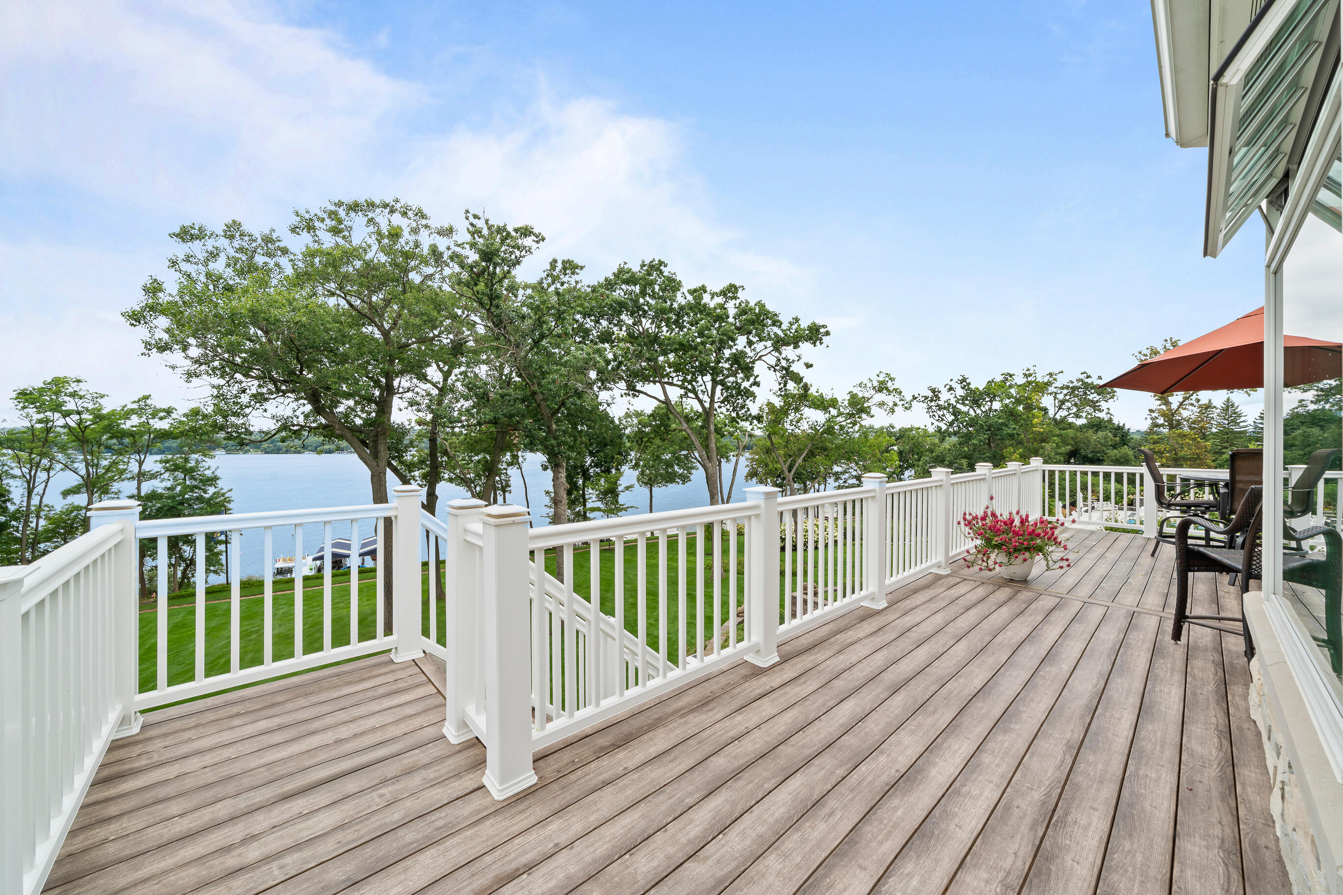 620 S Lake Shore Dr