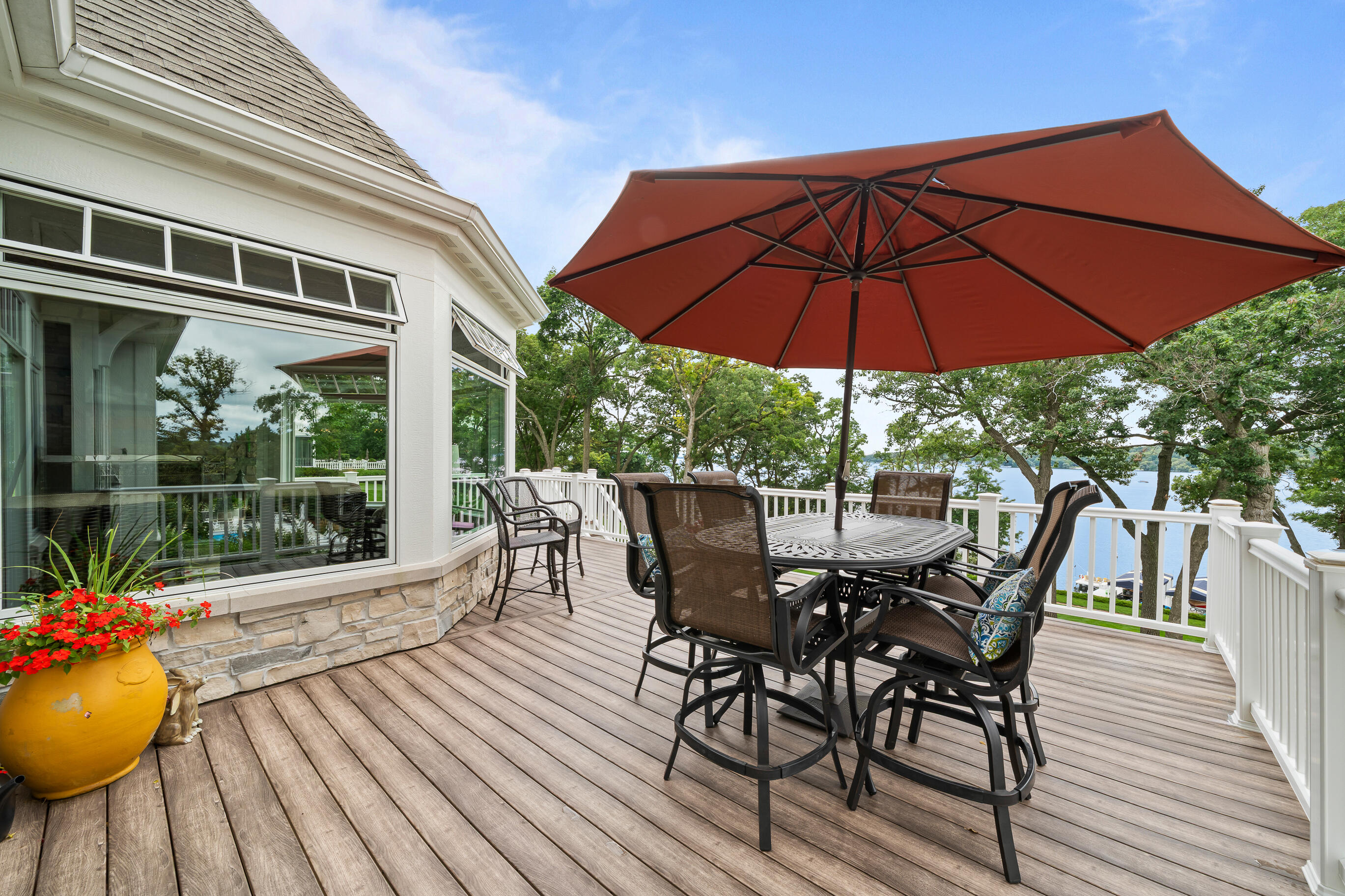 620 S Lake Shore Dr