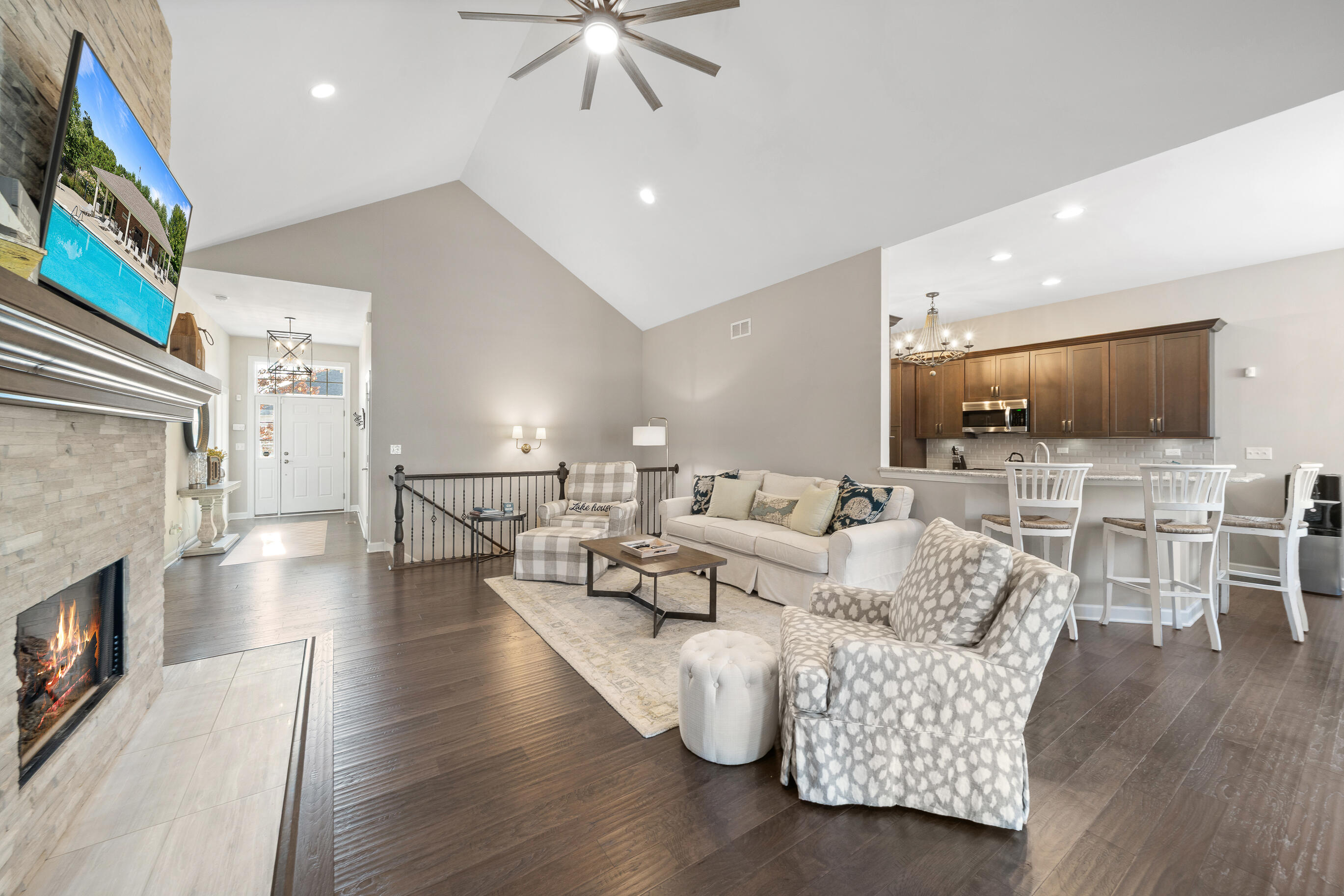 112 Lake Vista Circle