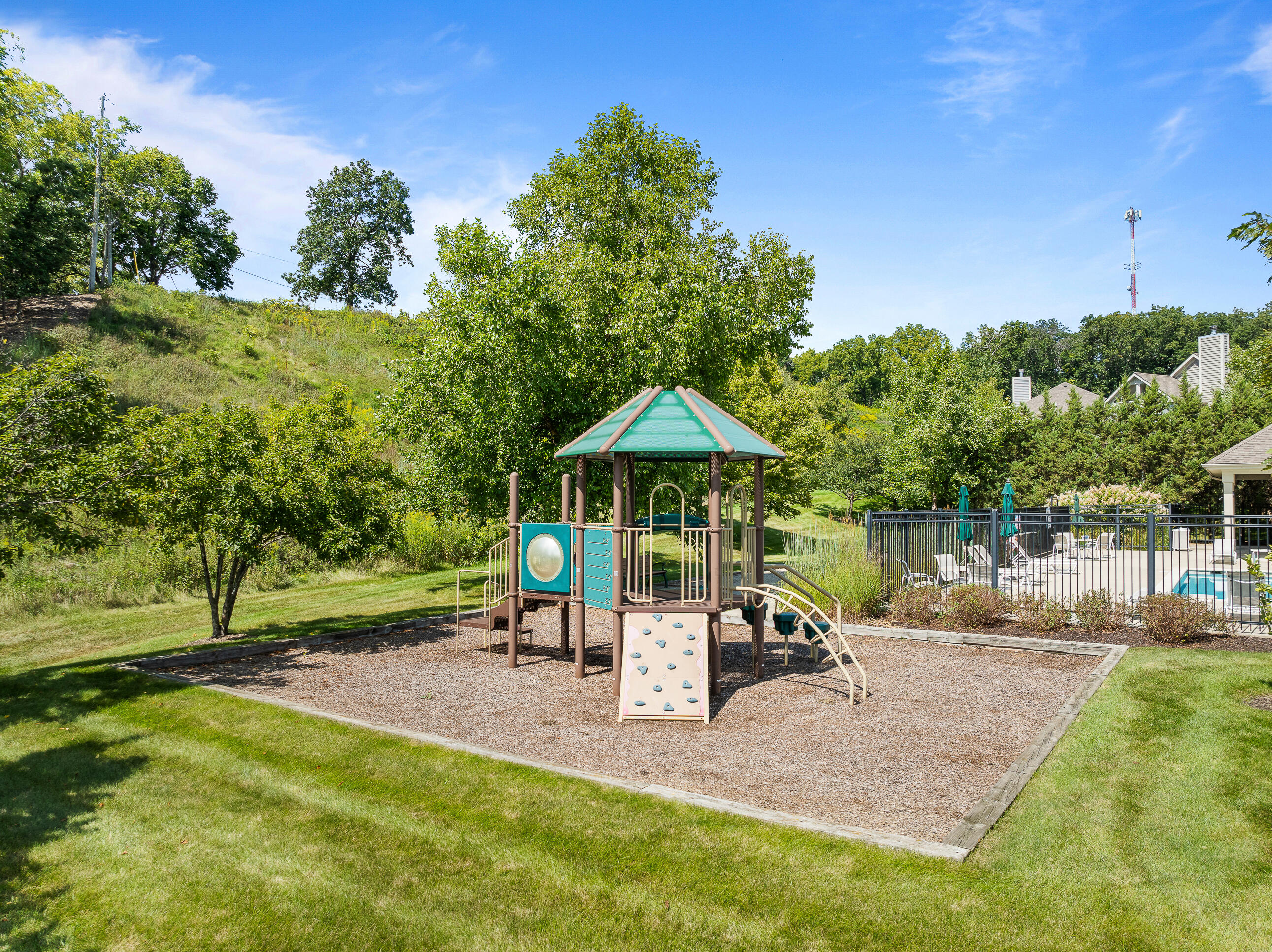 112 Lake Vista Circle