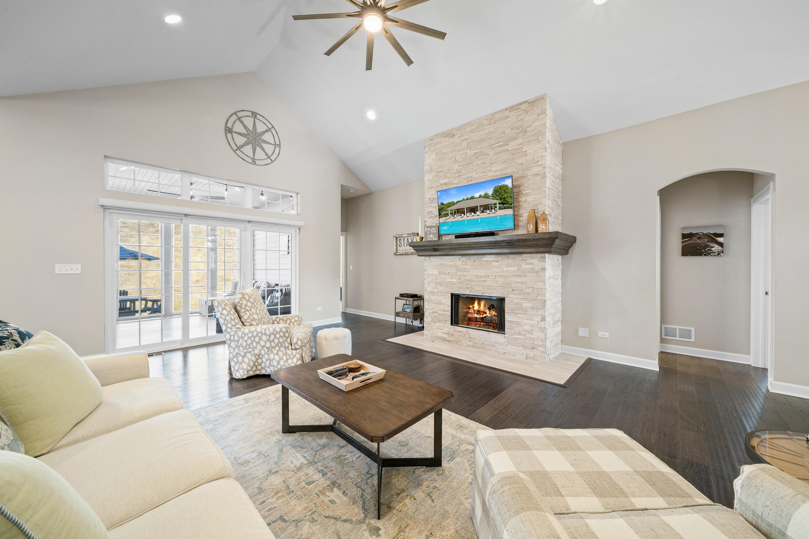 112 Lake Vista Circle