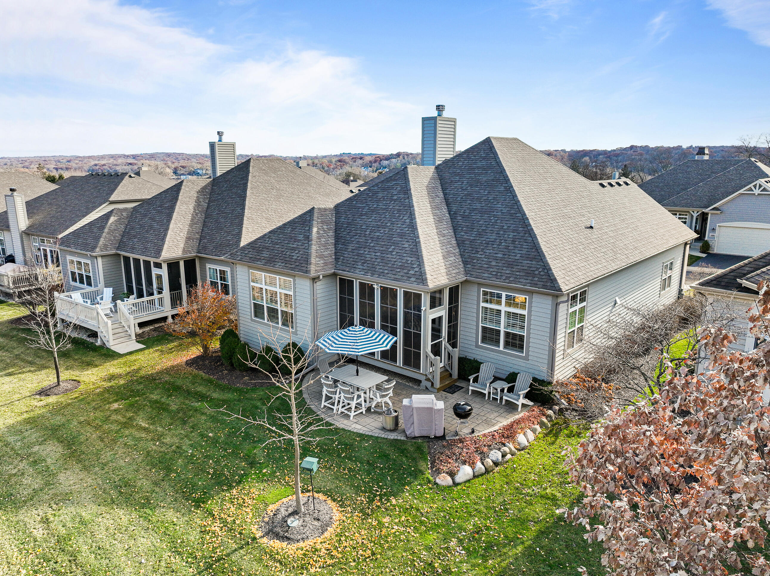112 Lake Vista Circle