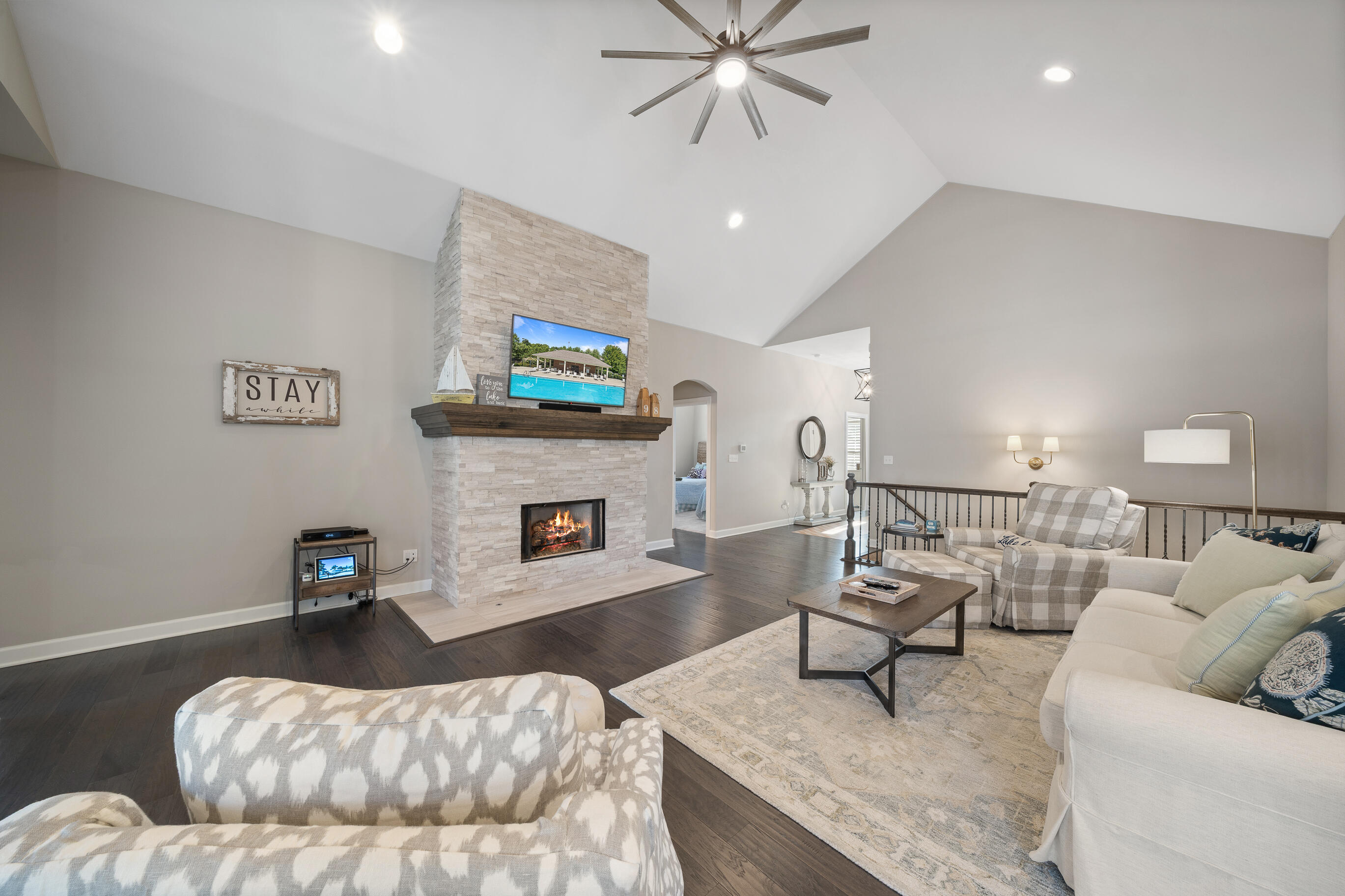 112 Lake Vista Circle