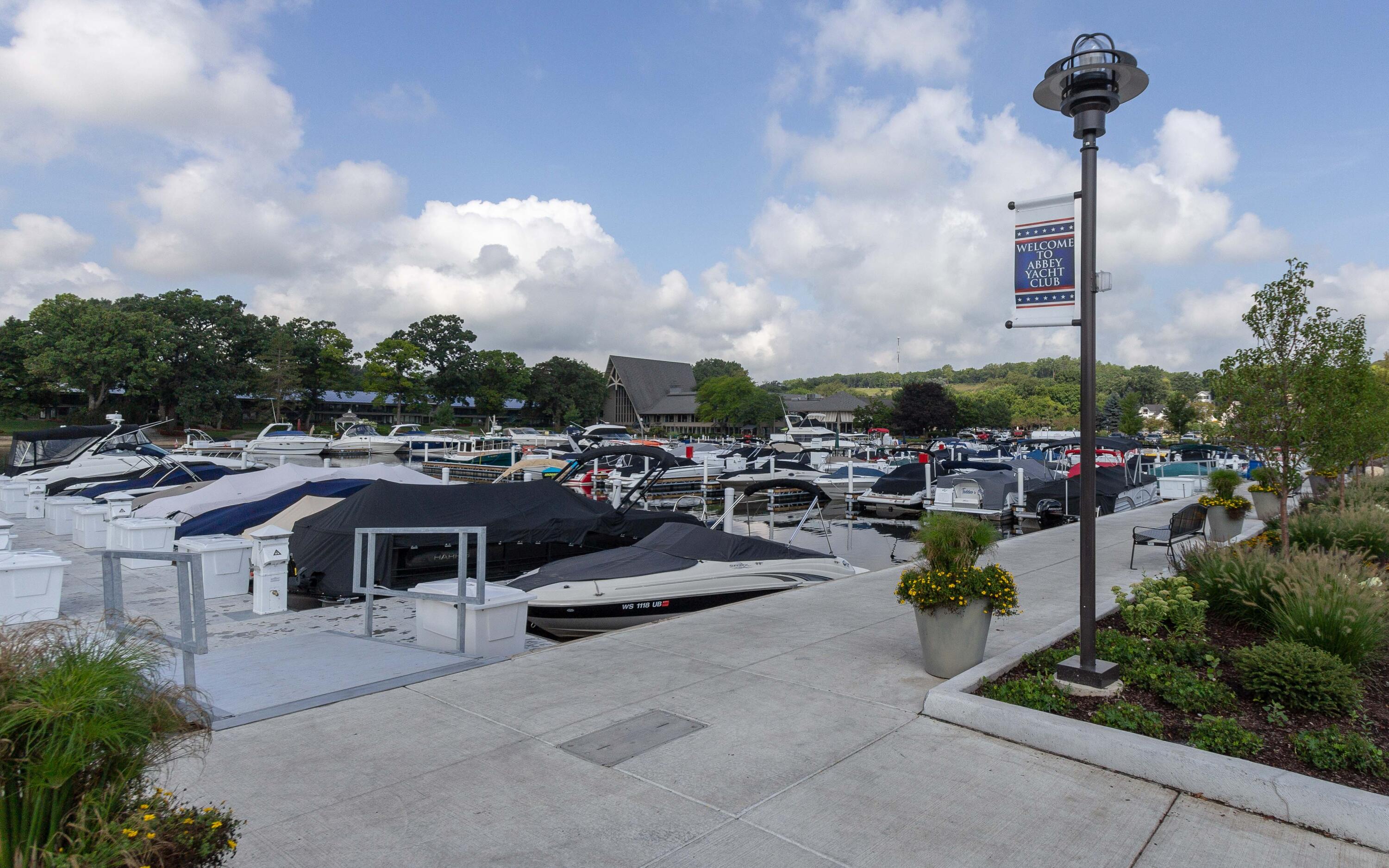 271 Fontana Blvd Unit: 930