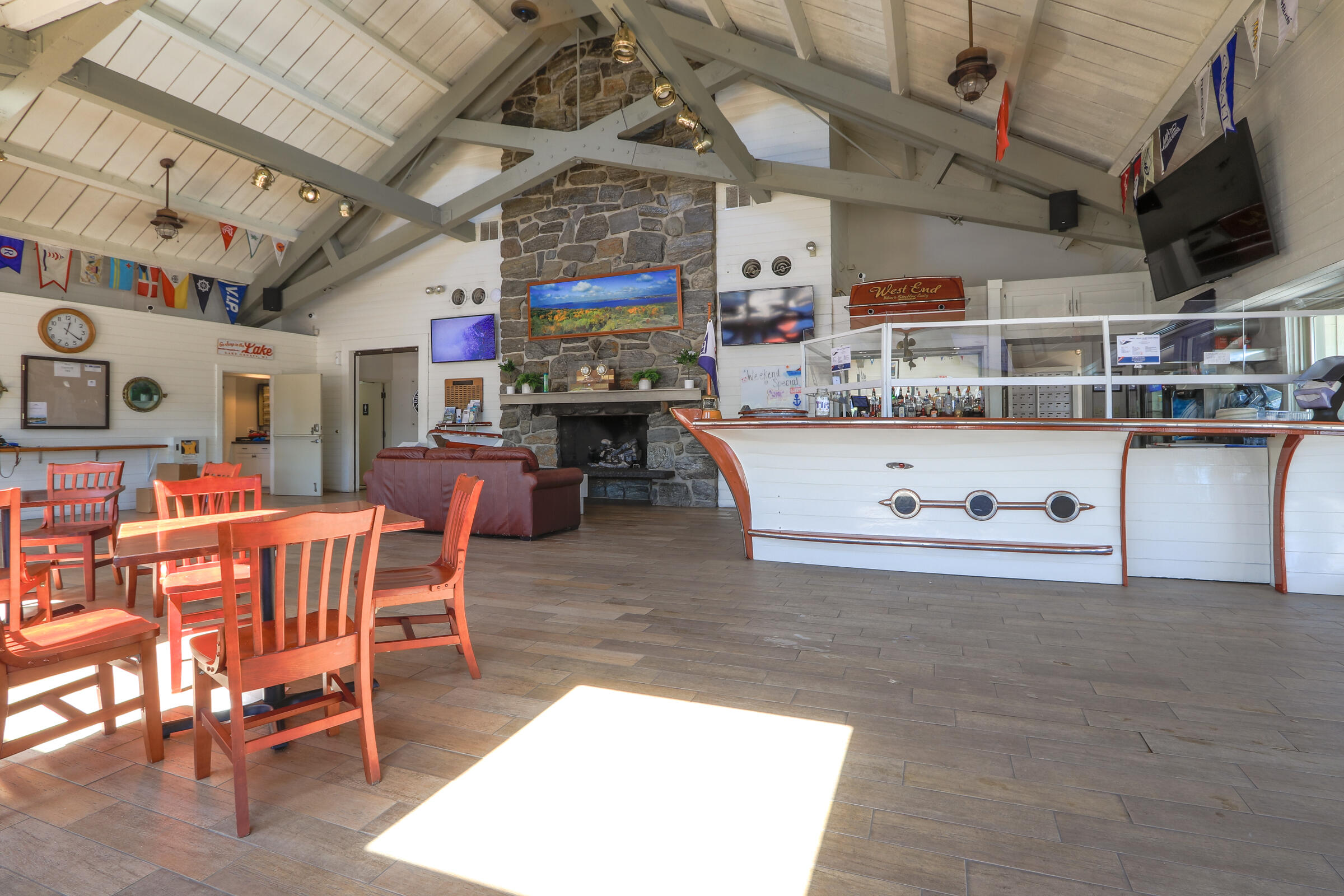 271 Fontana Blvd Unit: 930