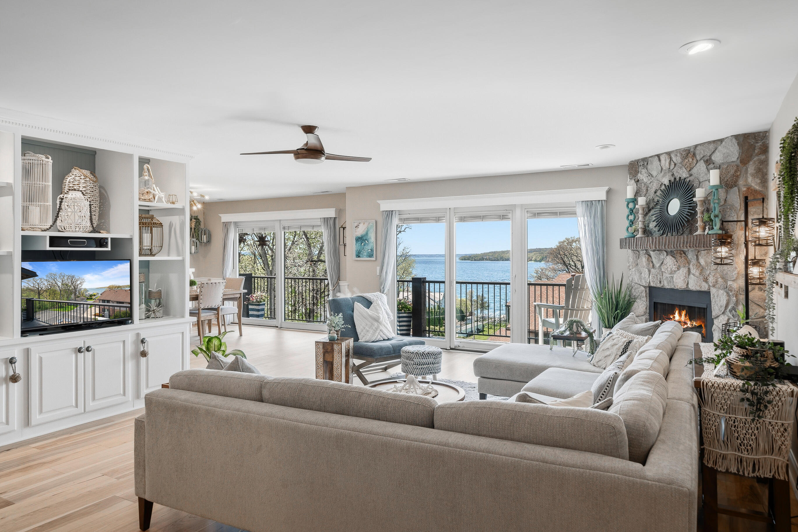 1070 S Lake Shore Dr Unit: 11 2-B