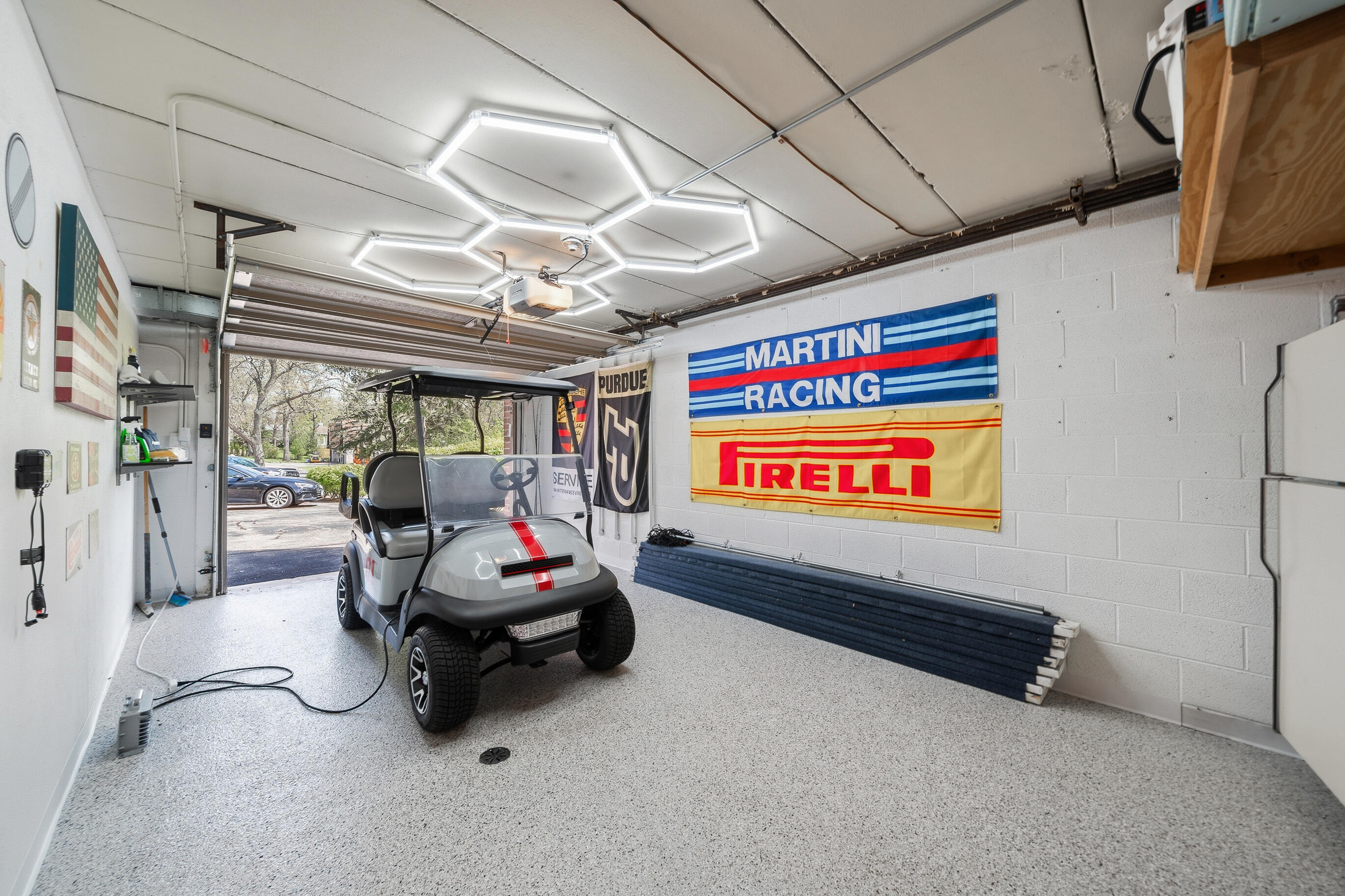1070 S Lake Shore Dr Unit: 11 2-B