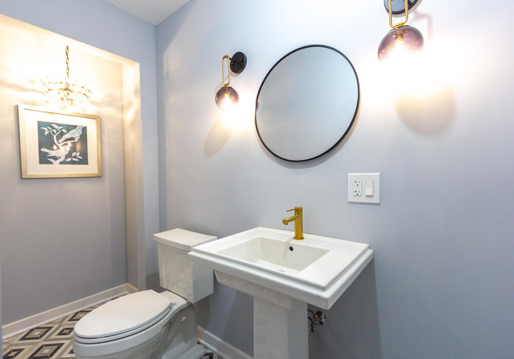 225 Waubun Dr