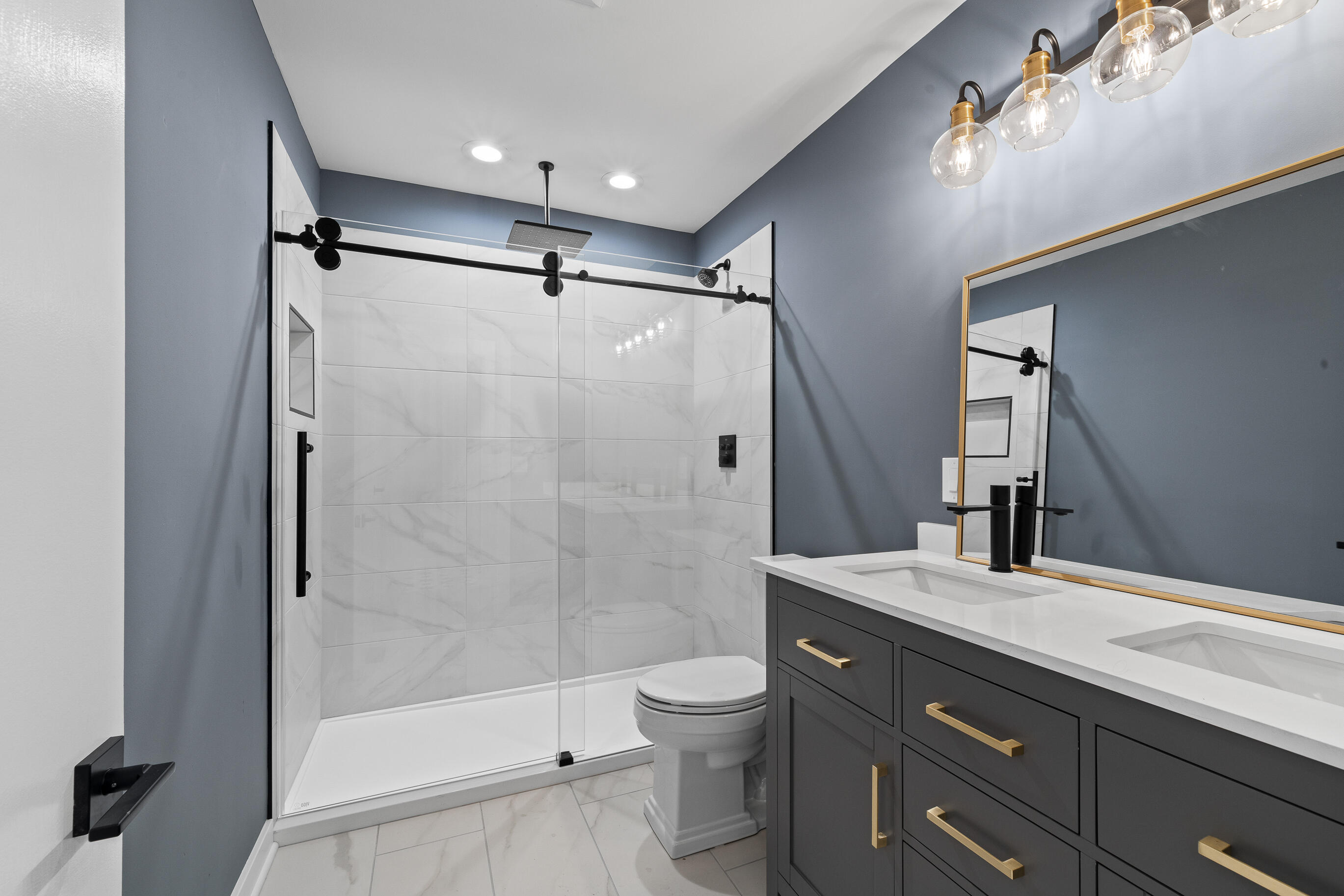 225 Waubun Dr