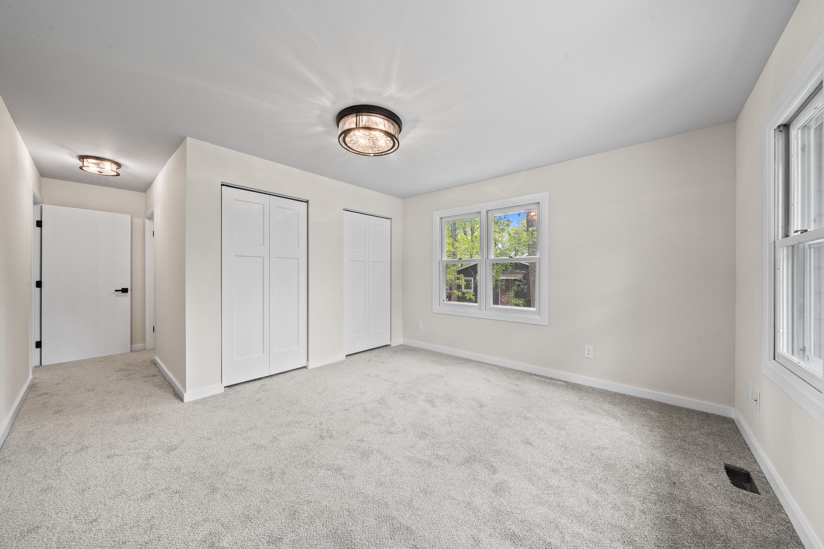 225 Waubun Dr
