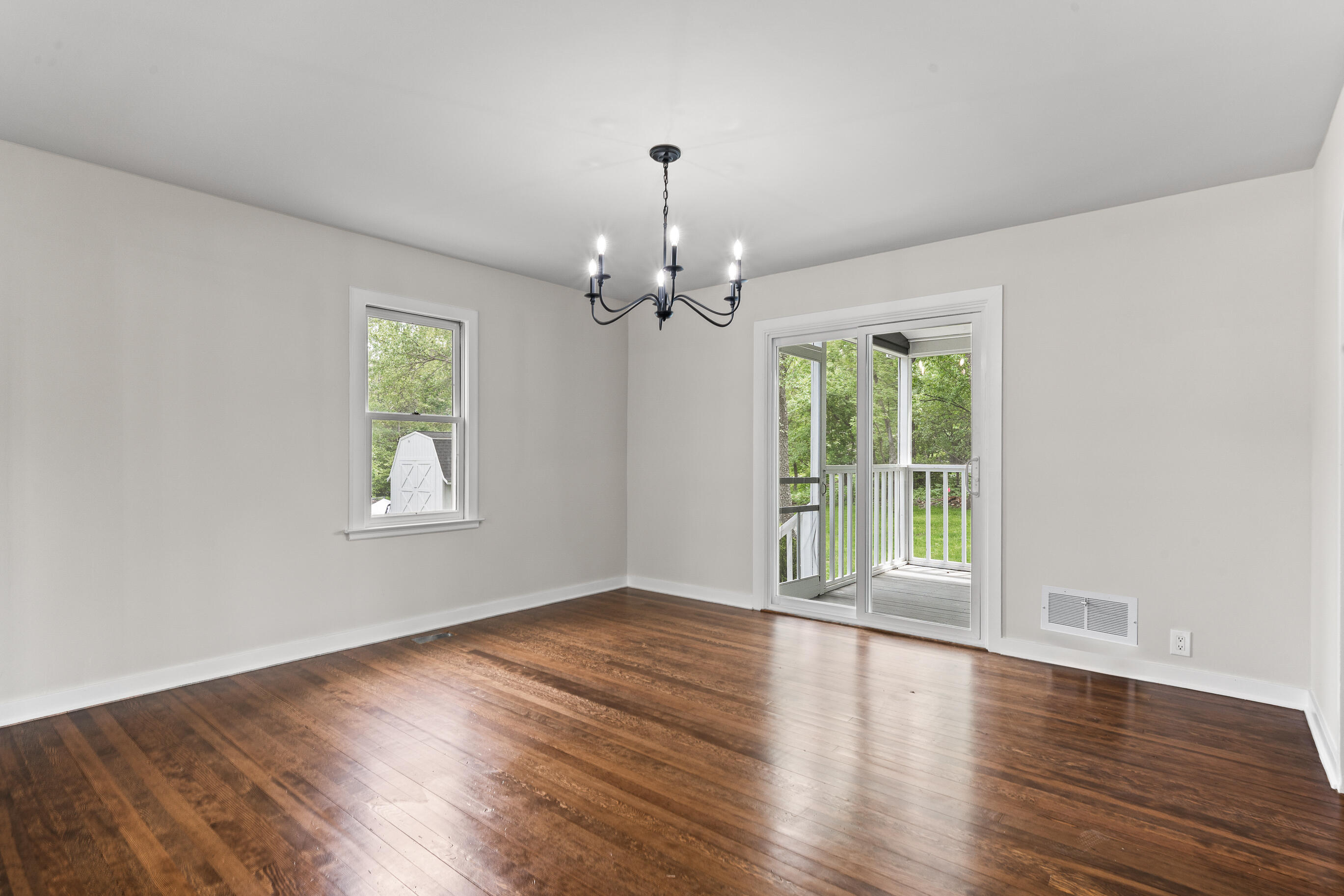 225 Waubun Dr