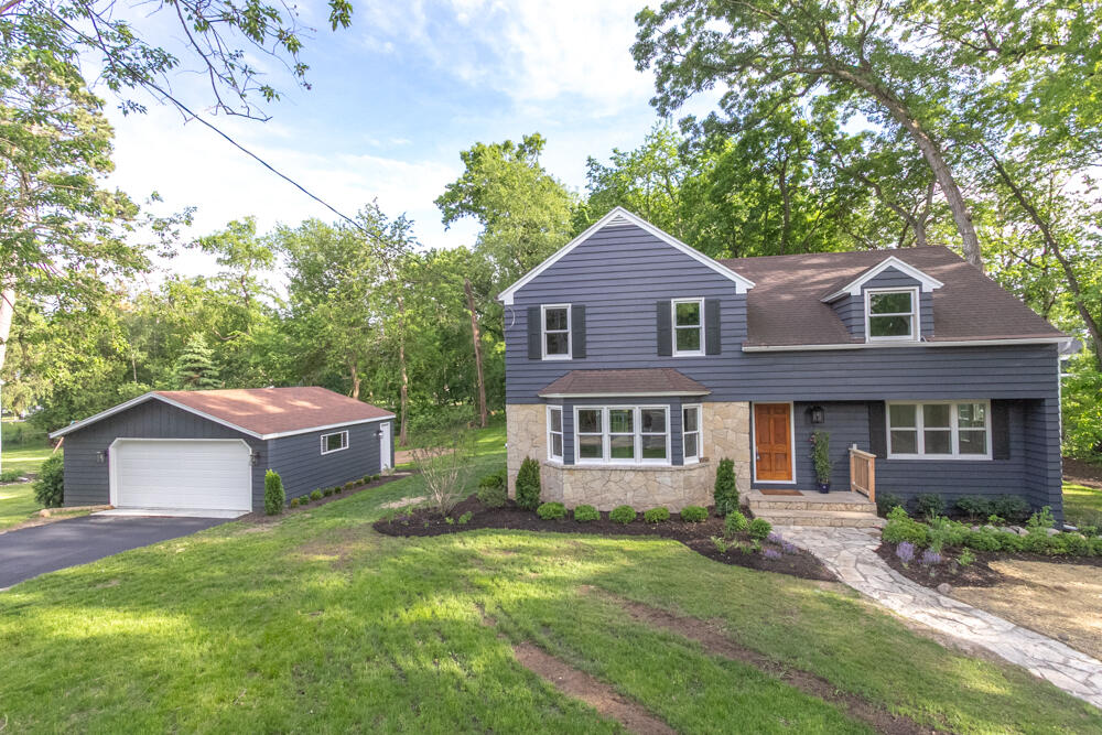 225 Waubun Dr