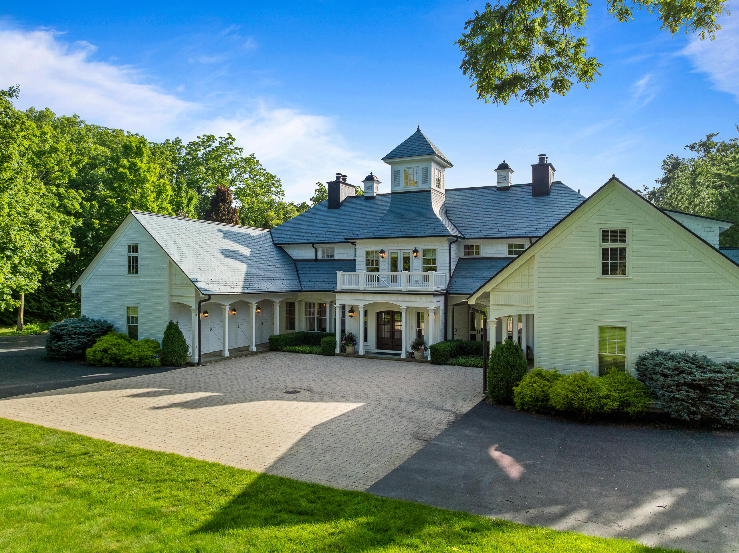 N1807 Sidney Smith Ln