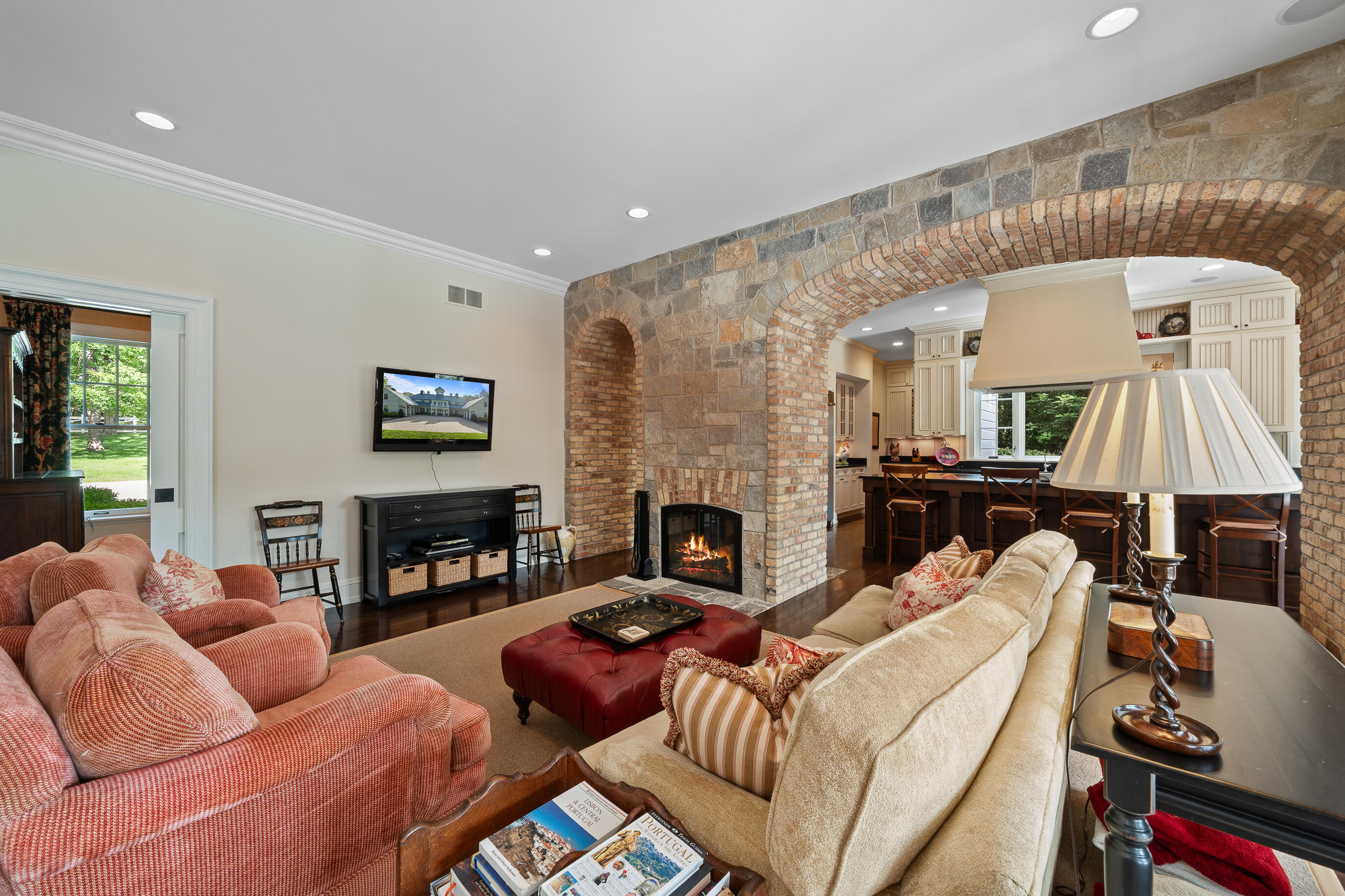 N1807 Sidney Smith Ln