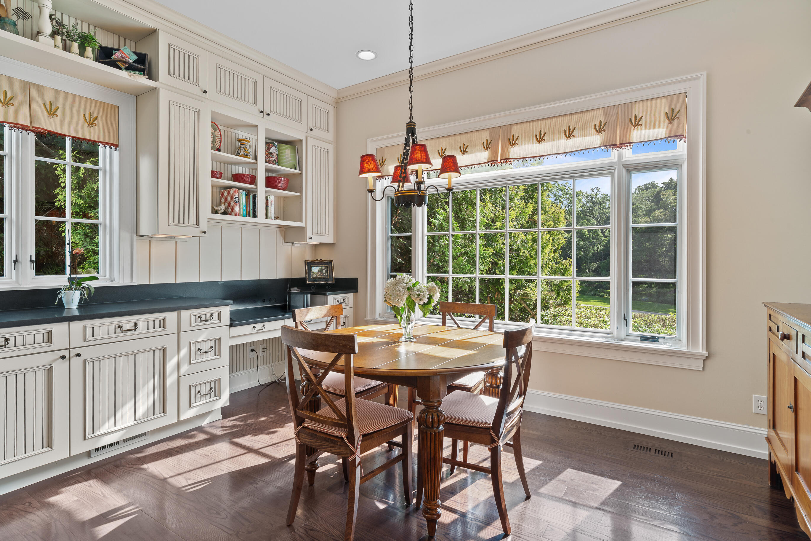 N1807 Sidney Smith Ln