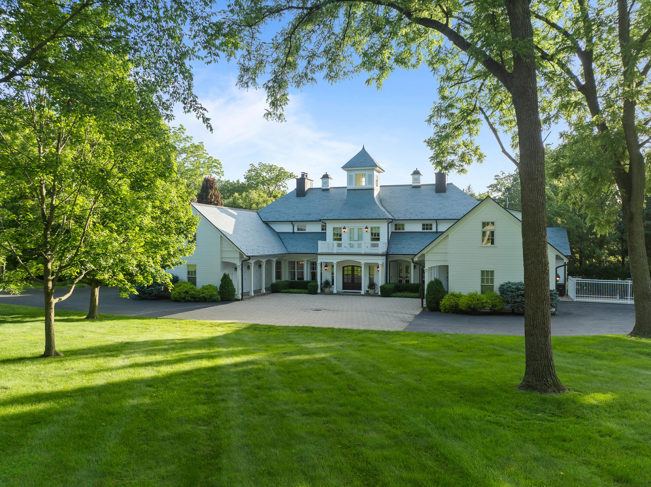 N1807 Sidney Smith Ln