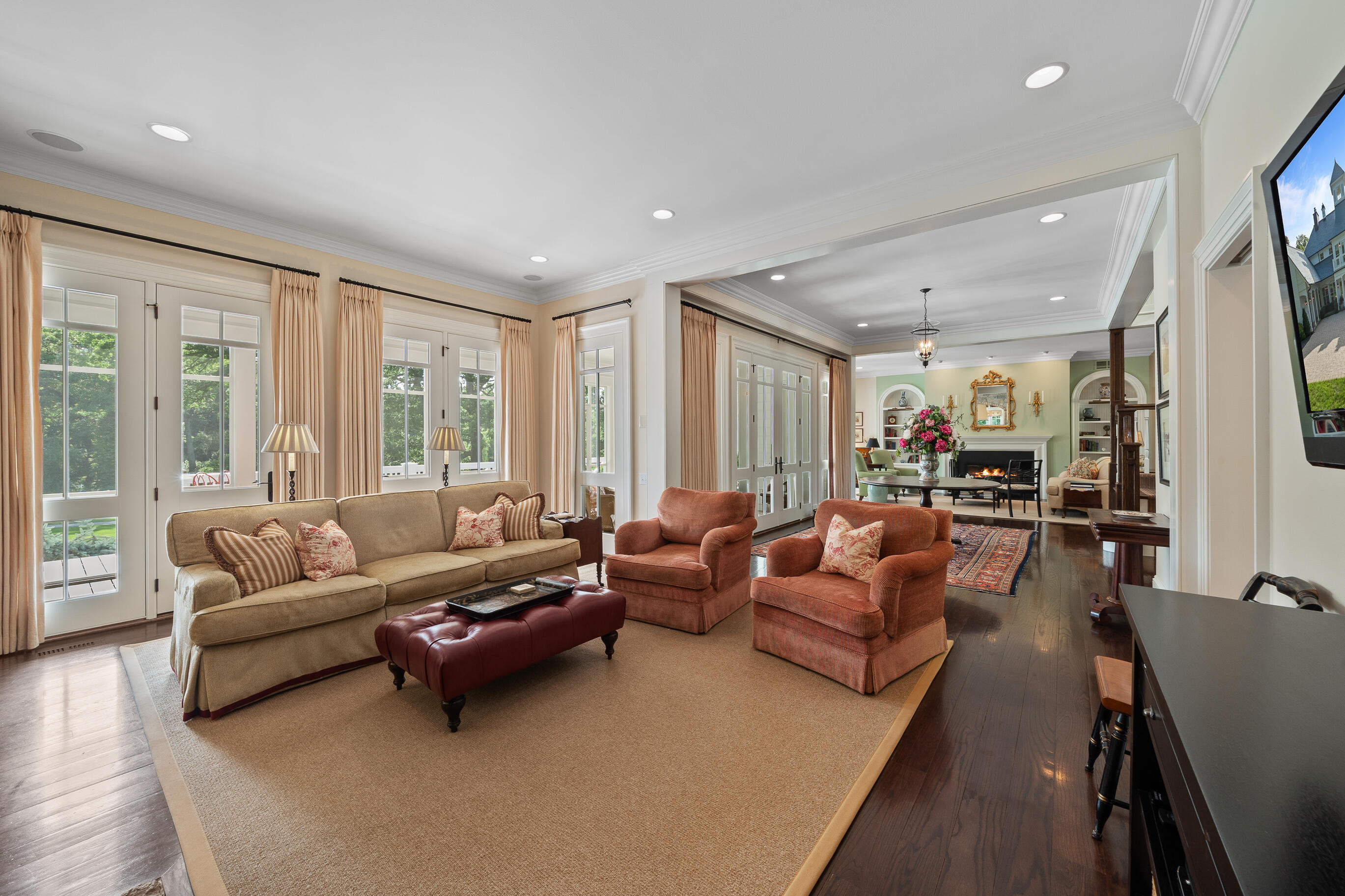 N1807 Sidney Smith Ln