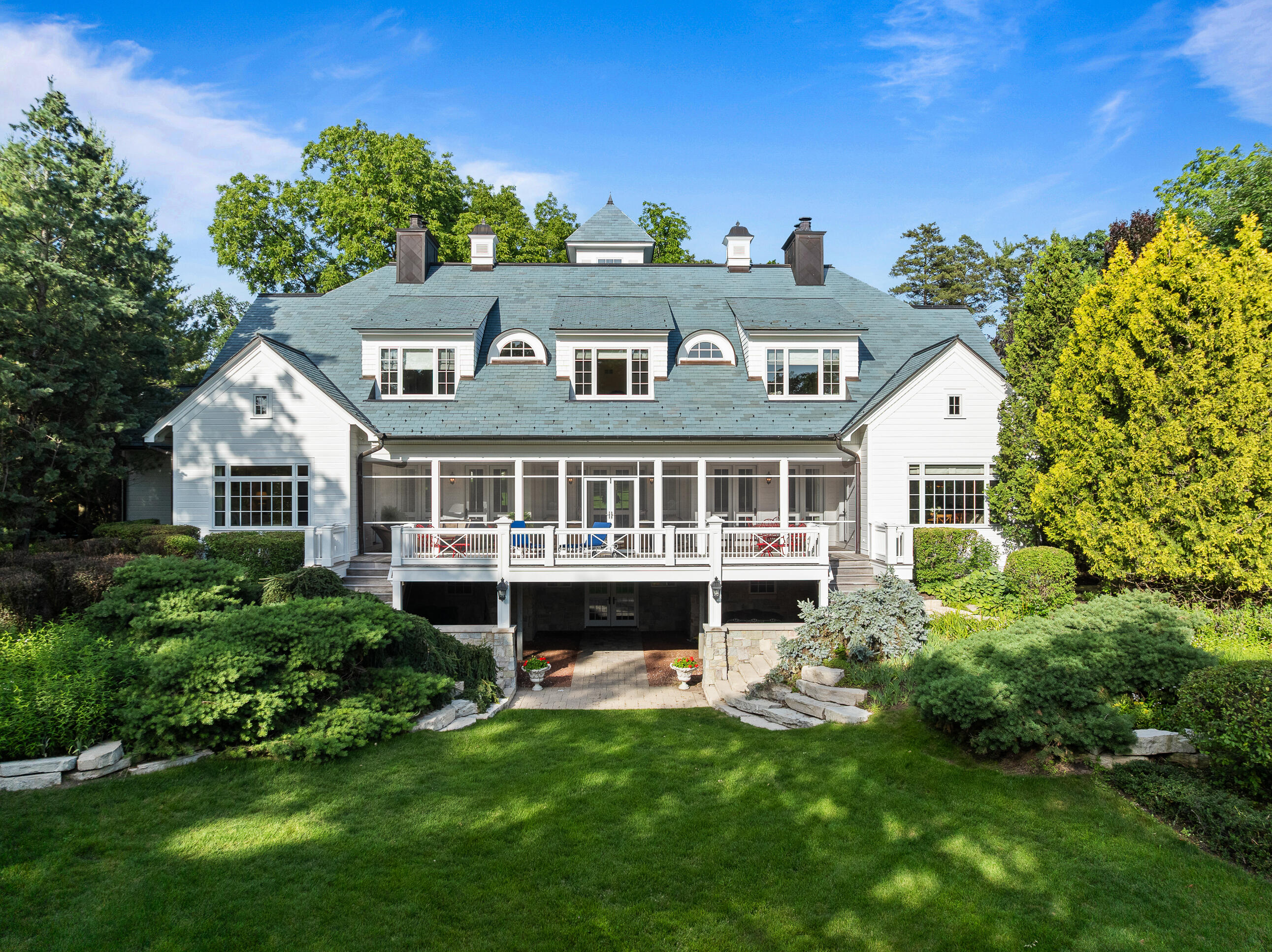 N1807 Sidney Smith Ln