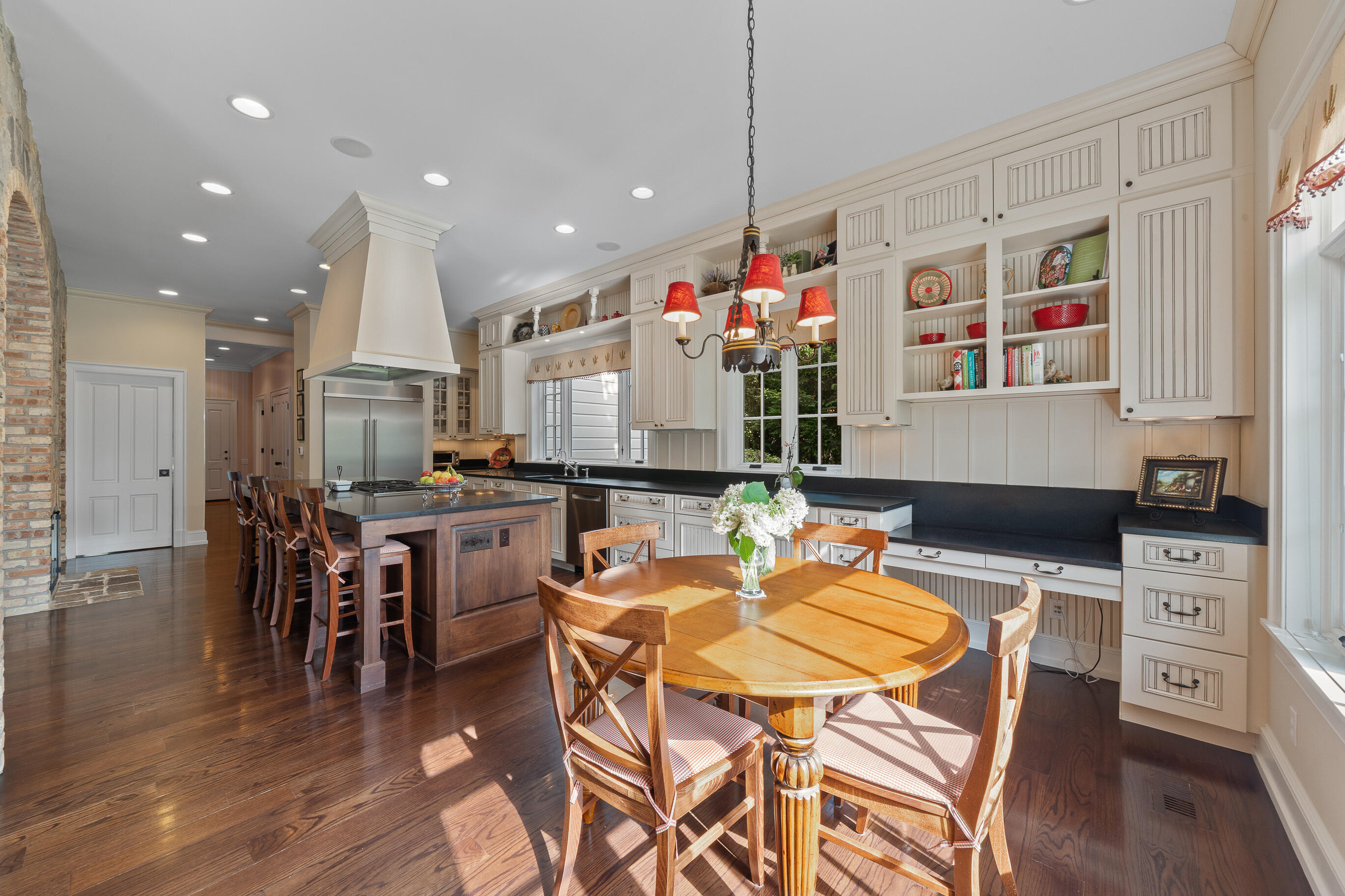 N1807 Sidney Smith Ln