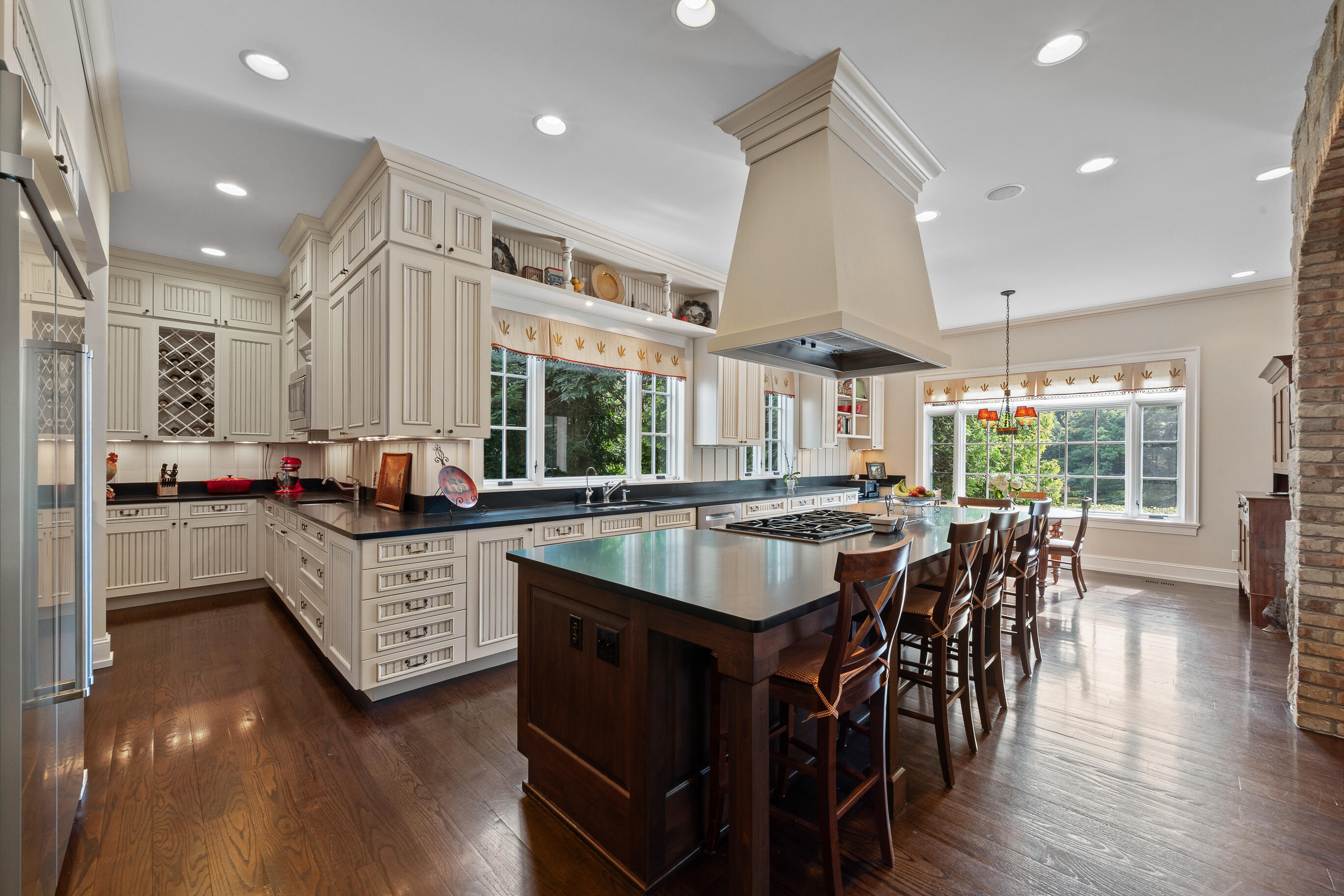 N1807 Sidney Smith Ln