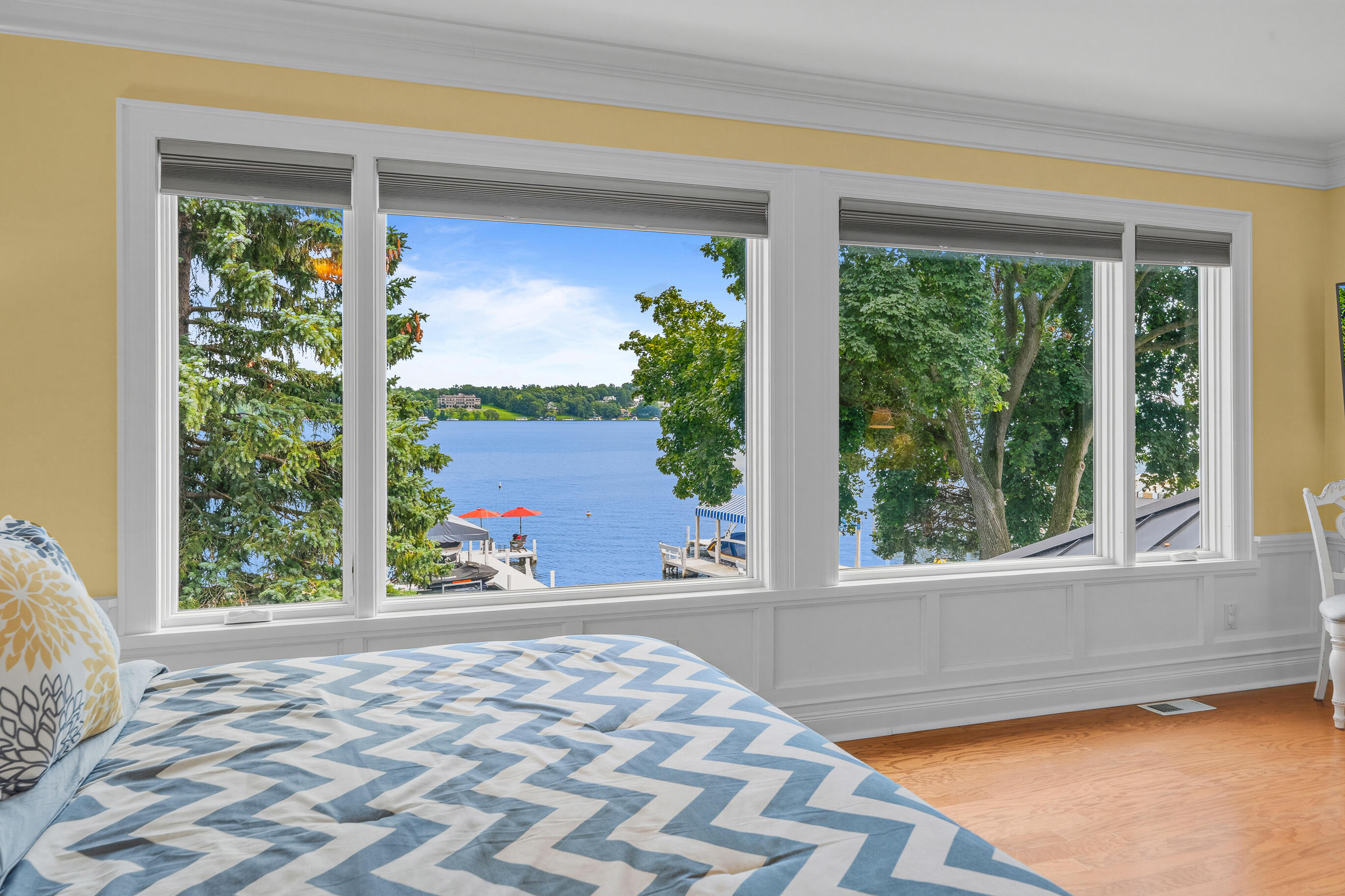 1530 Lake Shore Dr