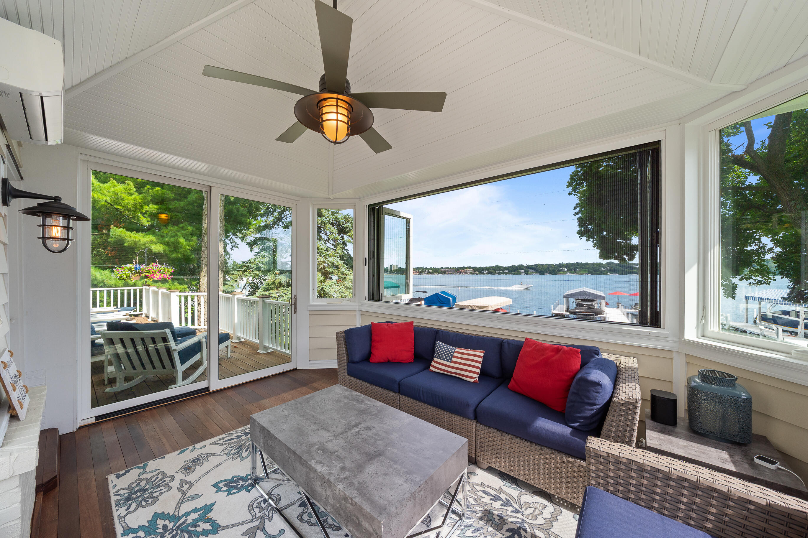 1530 Lake Shore Dr