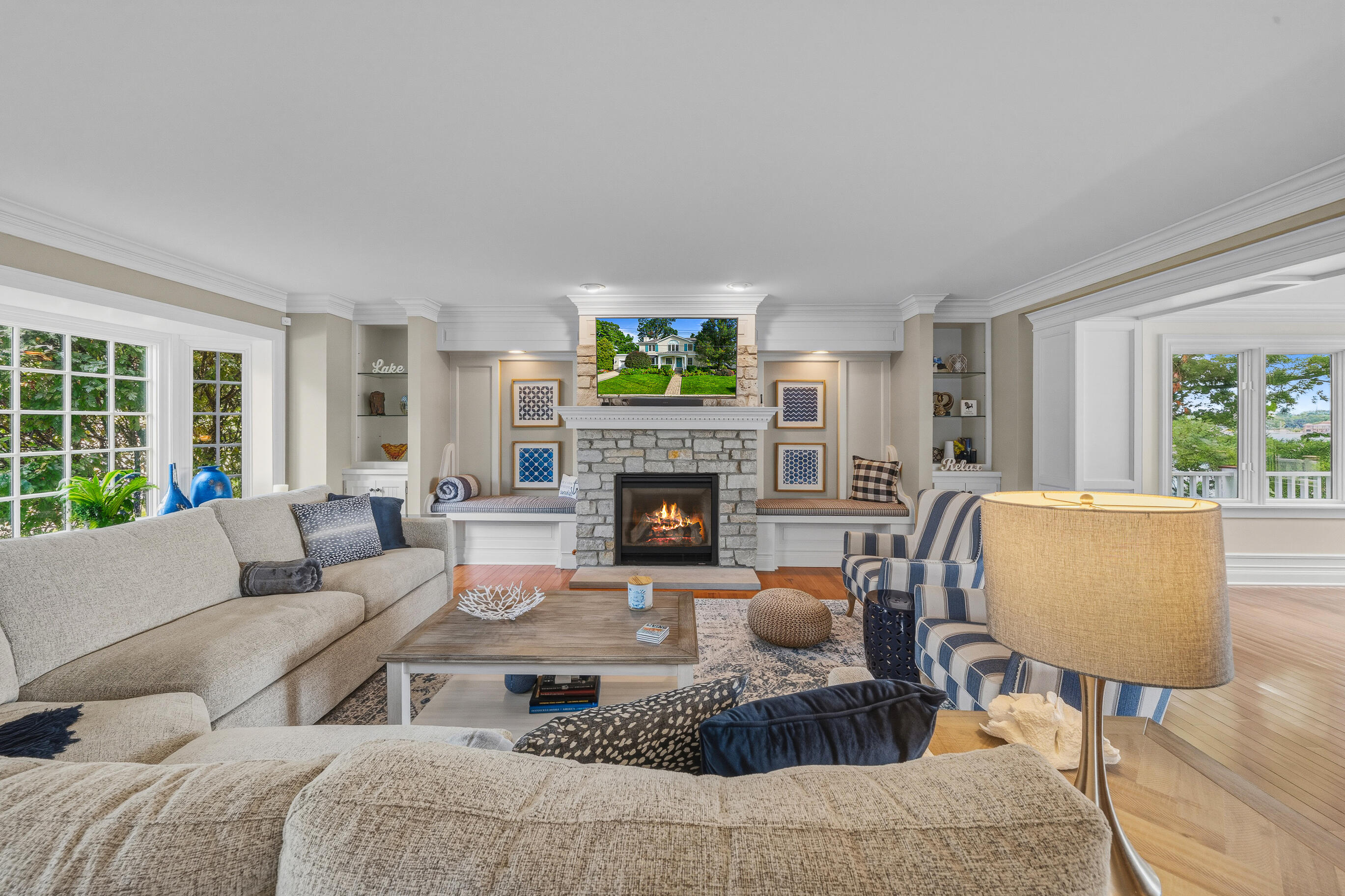 1530 Lake Shore Dr