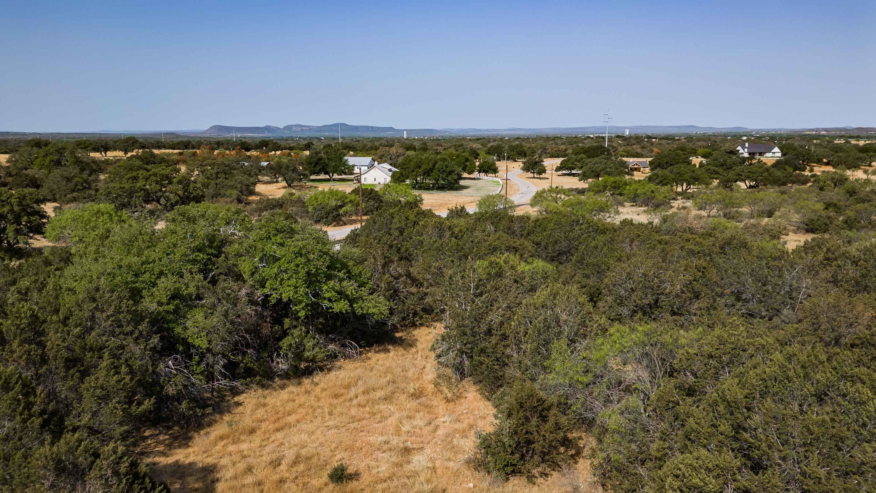 429 Quarter Horse Circle