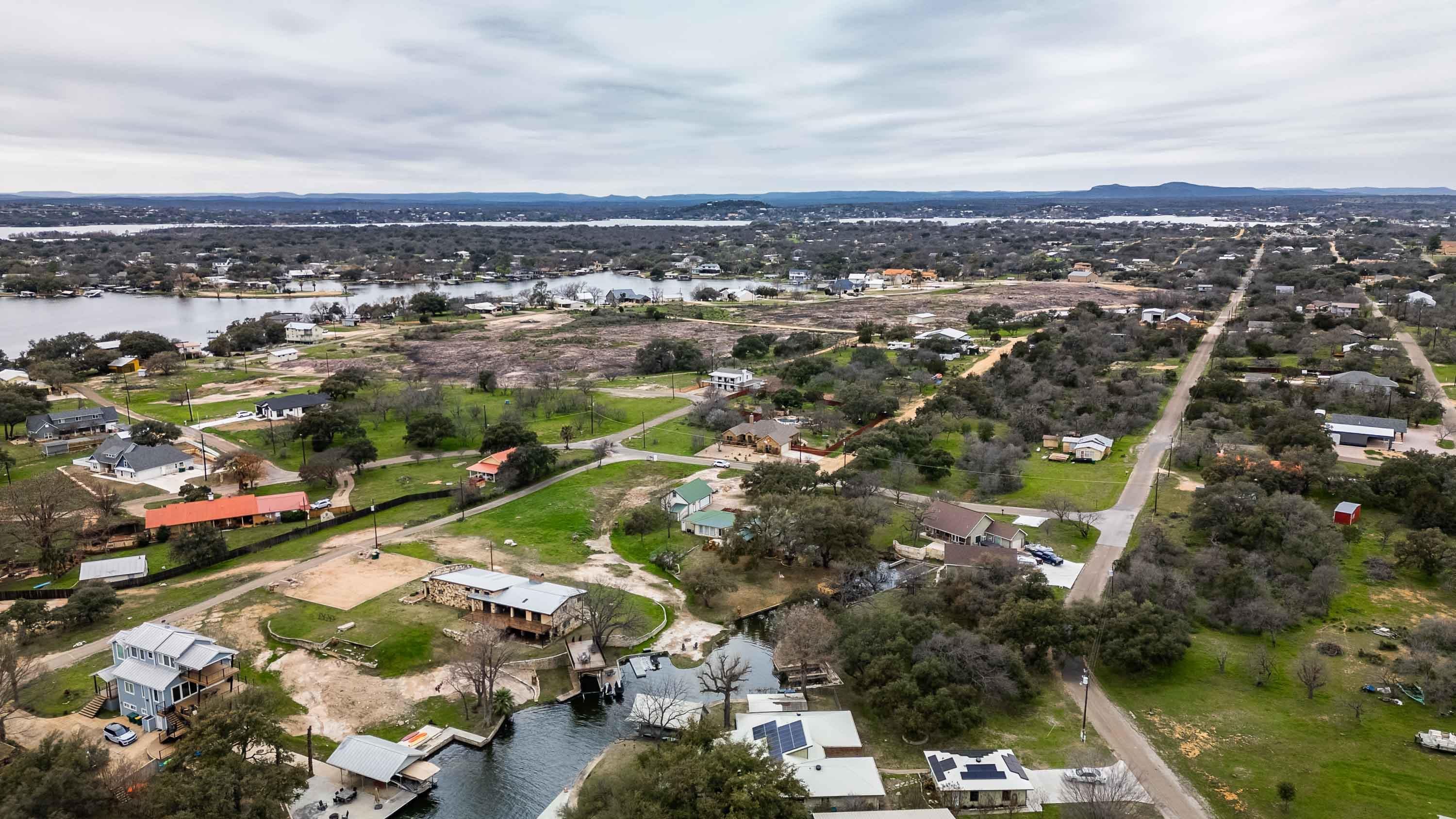 Lot 816 - 820 Castlehills/Redhill Drive