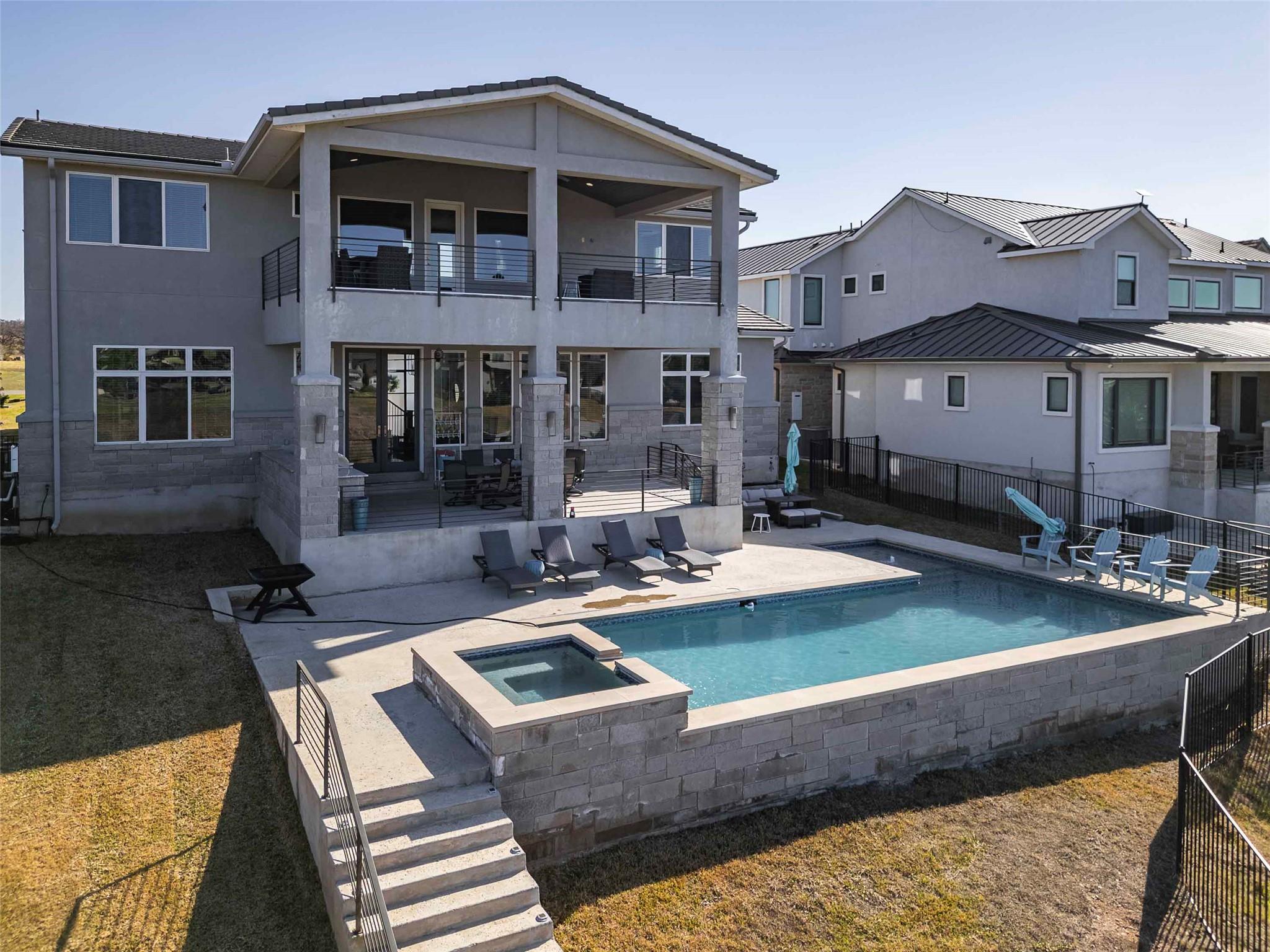 106 Blue Heron DR