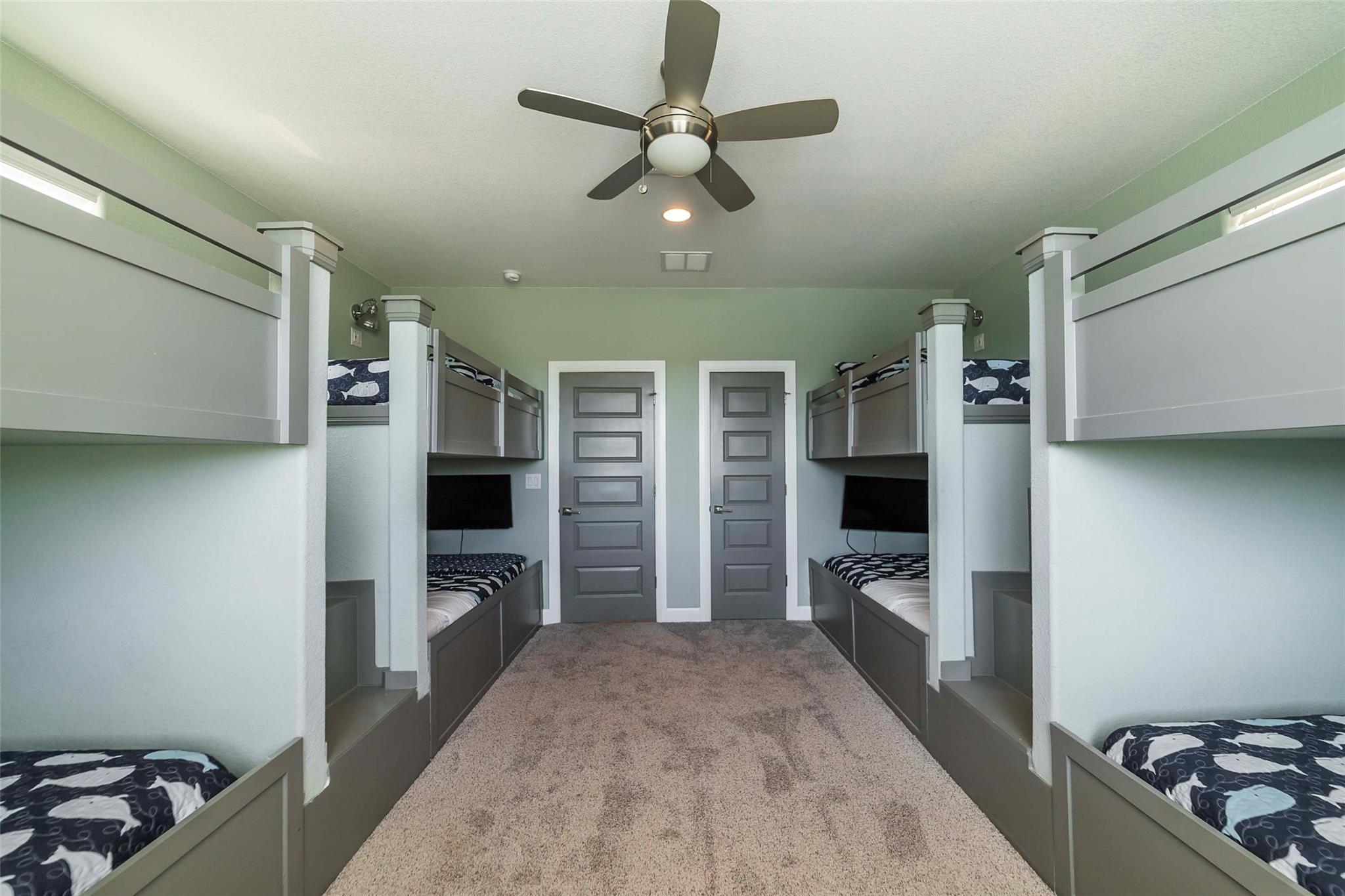 106 Blue Heron DR