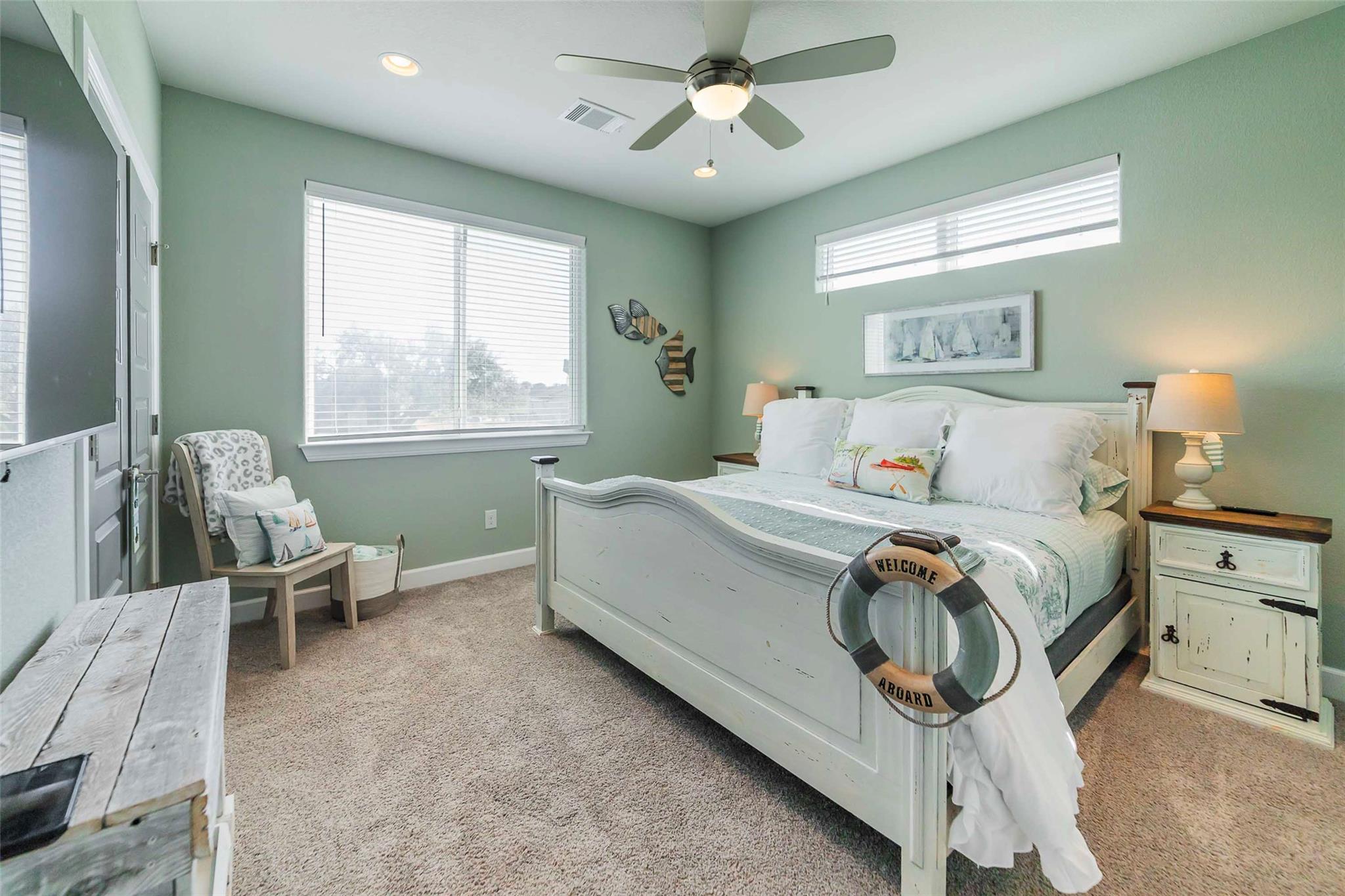 106 Blue Heron DR