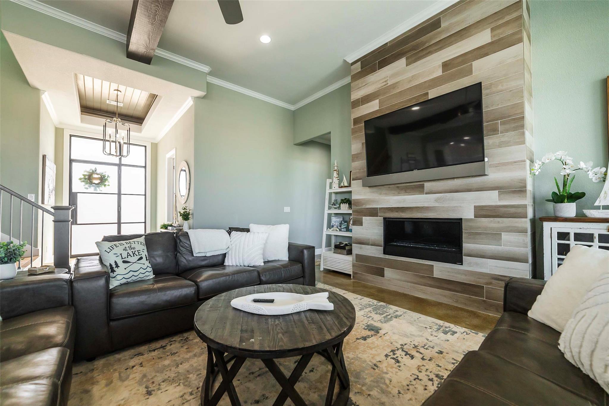 106 Blue Heron DR