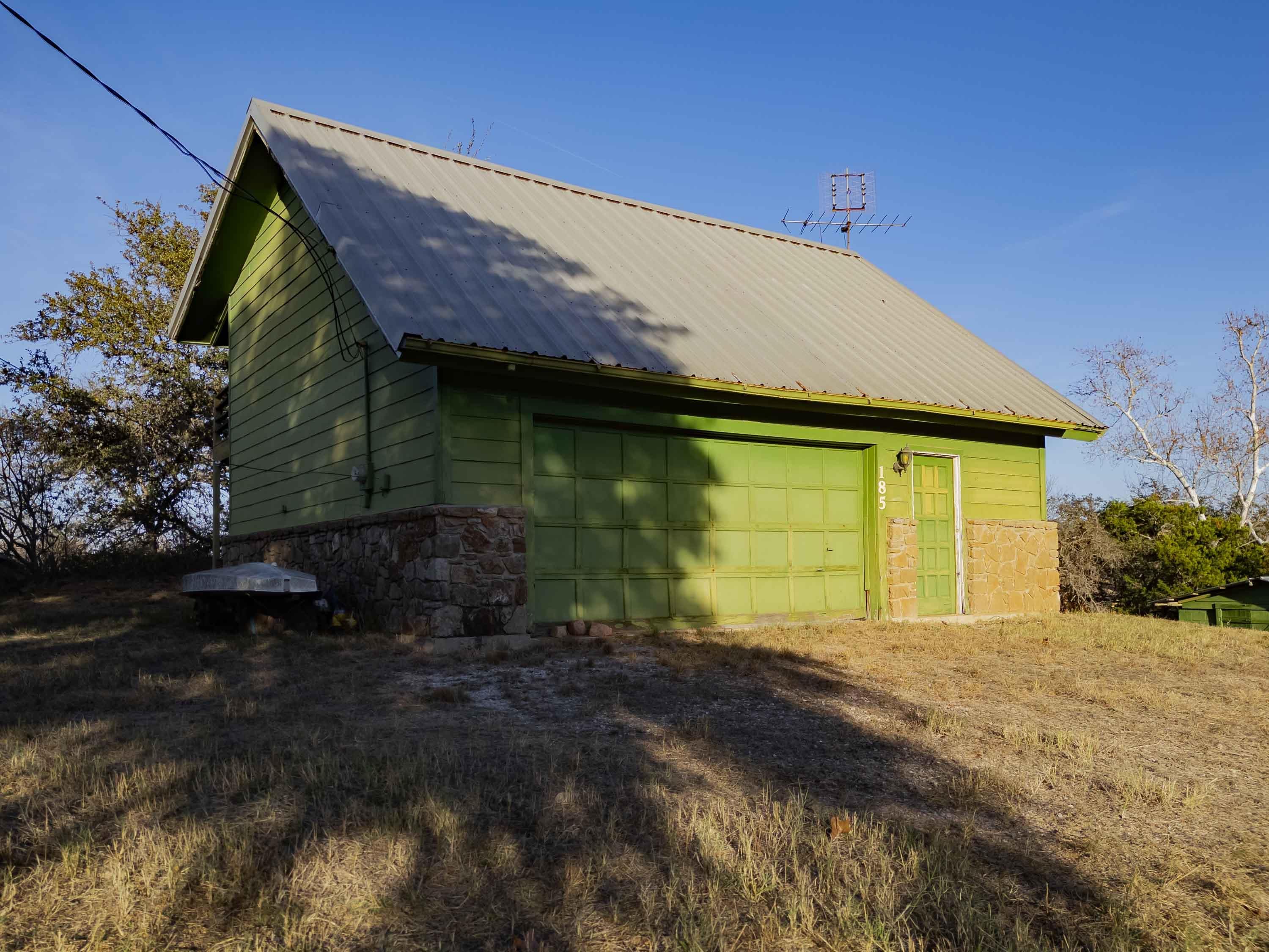 185 Roadrunner Lane