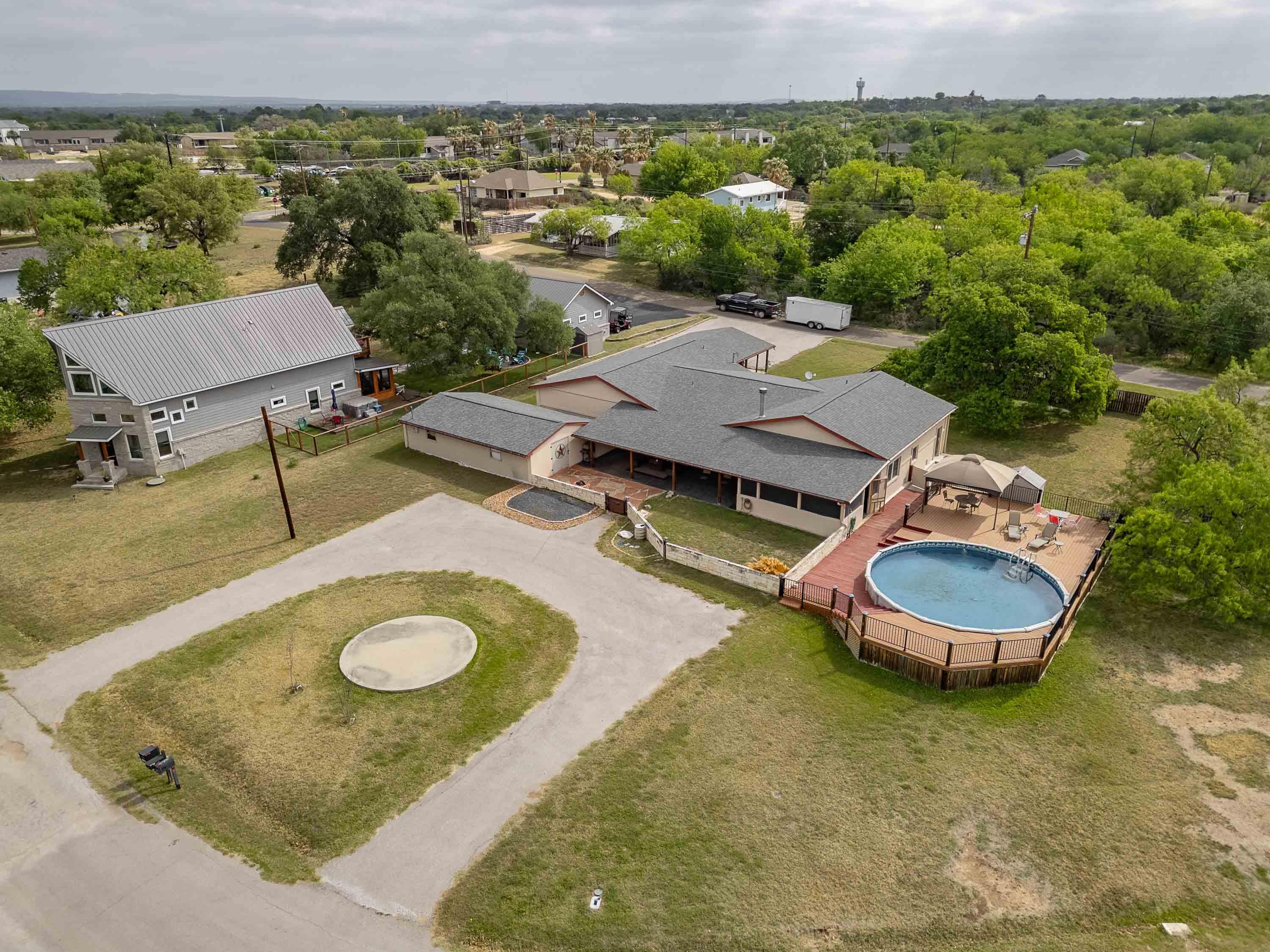 1307 Hillcrest Drive
