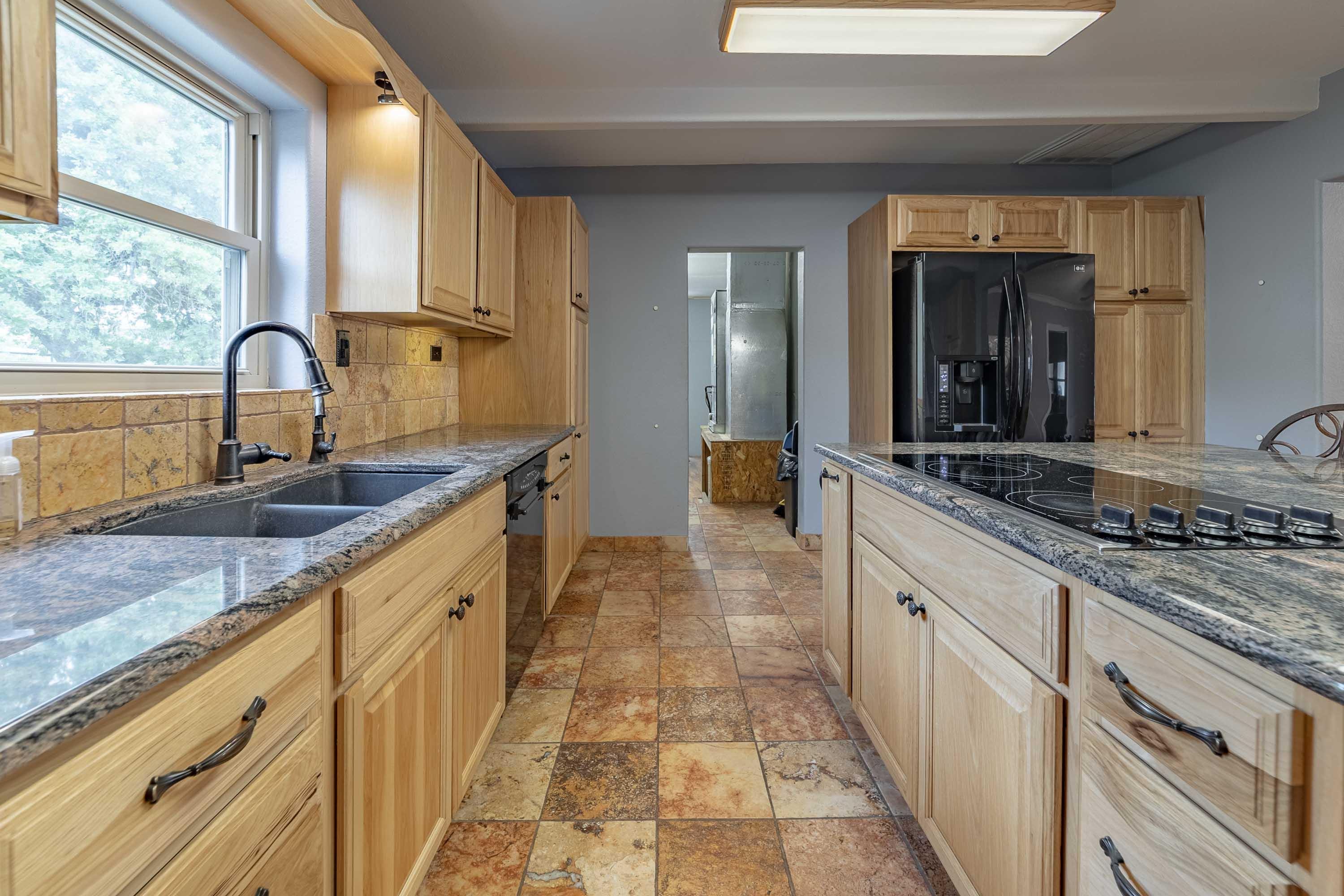 1307 Hillcrest Drive