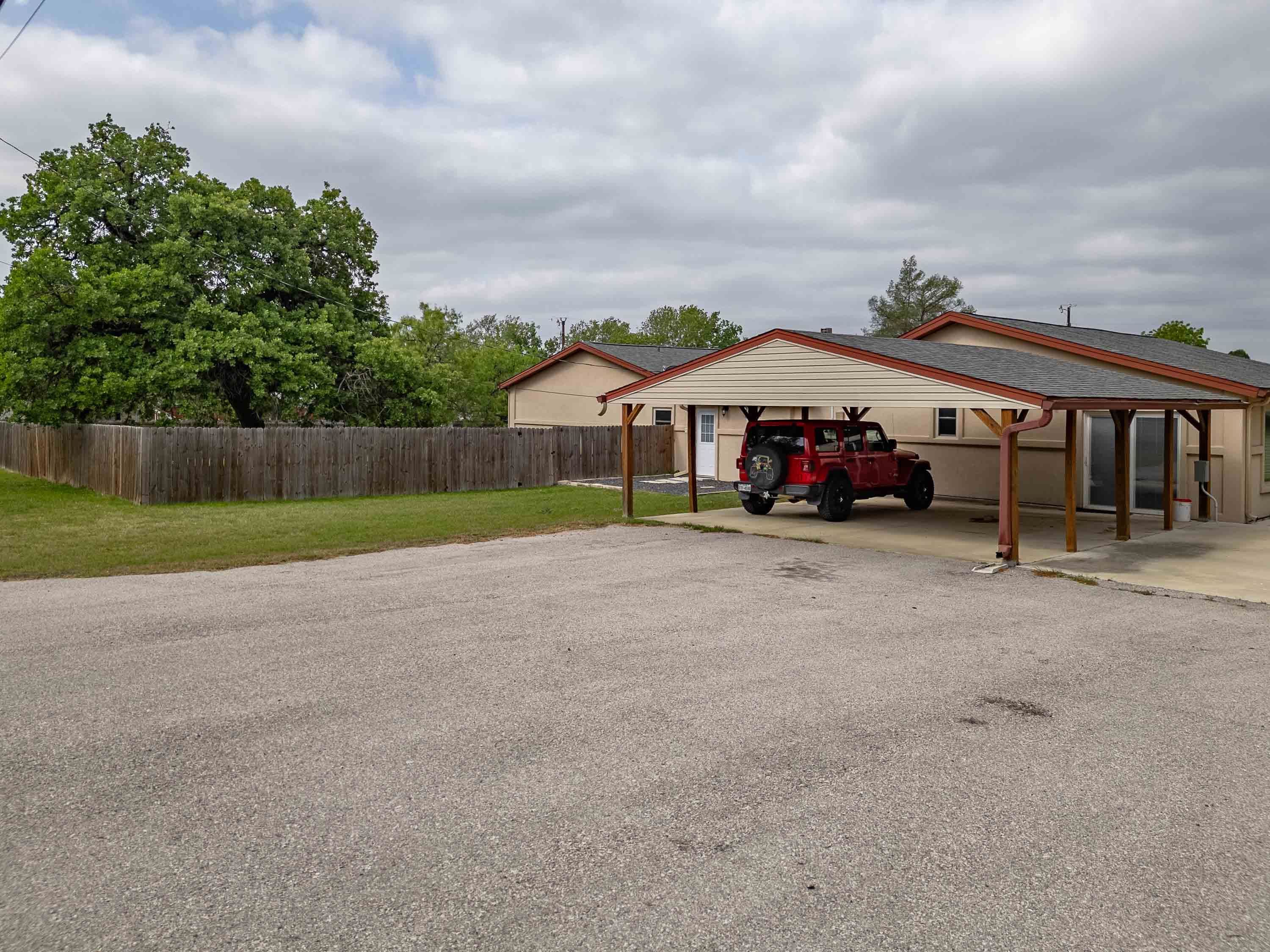 1307 Hillcrest Drive