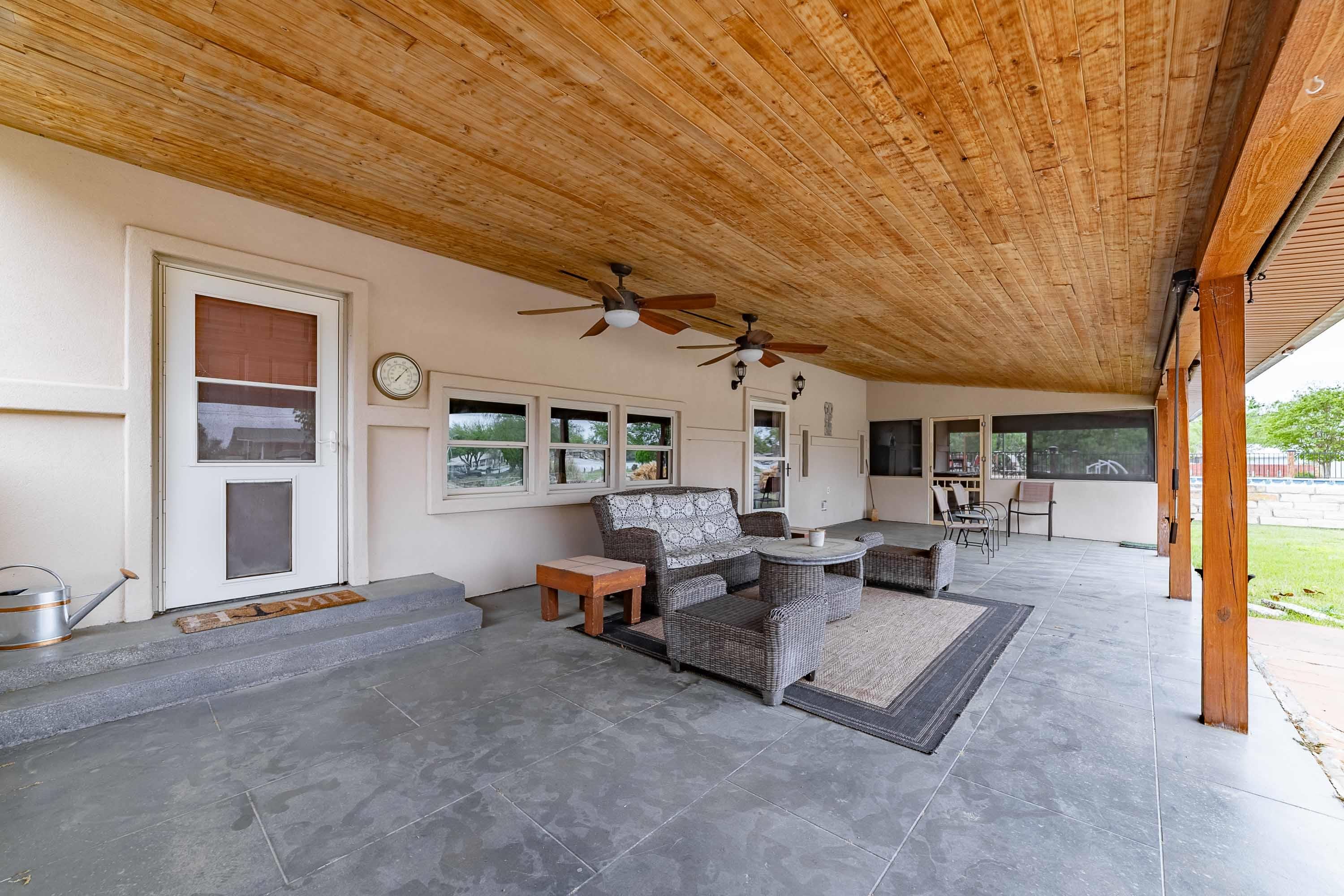 1307 Hillcrest Drive