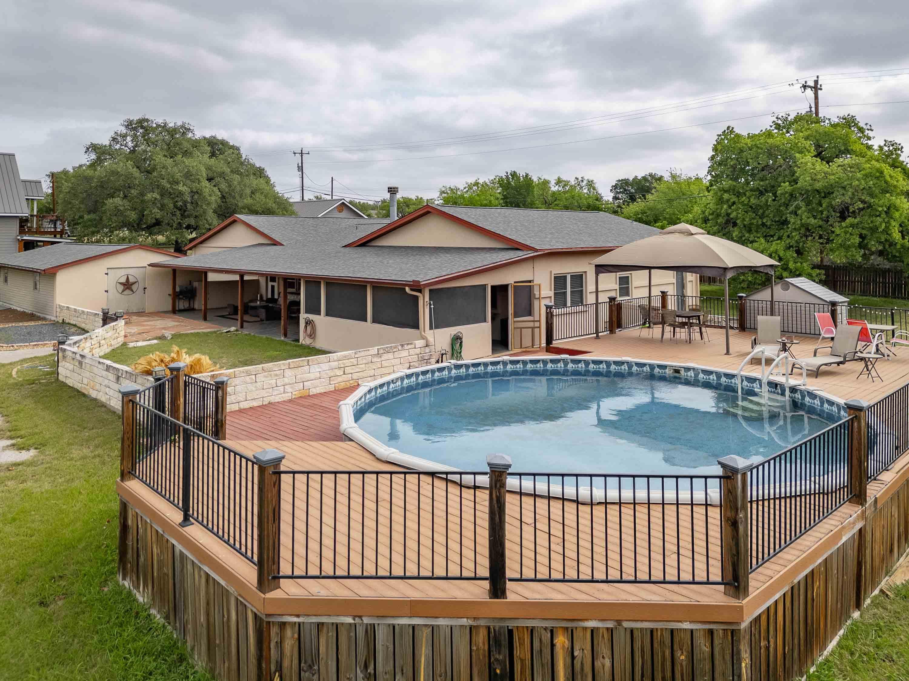 1307 Hillcrest Drive